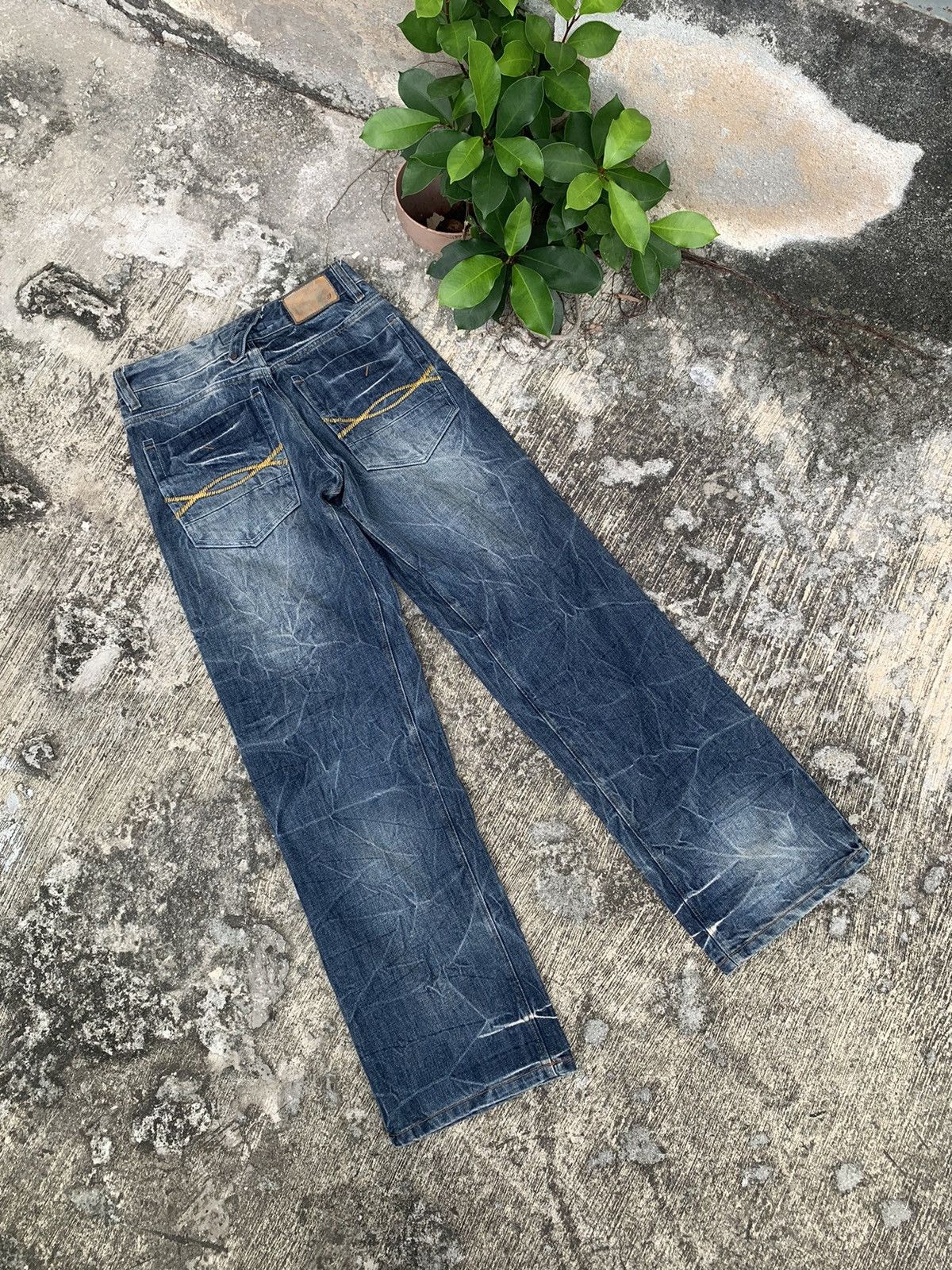 If Six Was Nine × Indian Motorcycle × Le Grande Bleu (L.G.B.) Indian motercycles jeans Size 27" / US 4 / IT 40 - 13 Thumbnail