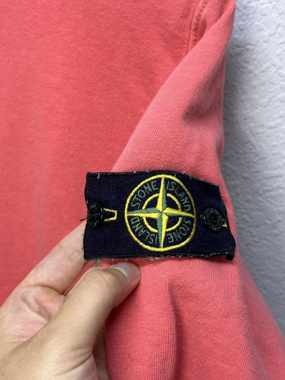 Vintage Vintage Stone Island Pink Sweatshirt Cotton Patch Logo Size US S / EU 44-46 / 1 - 6 Thumbnail