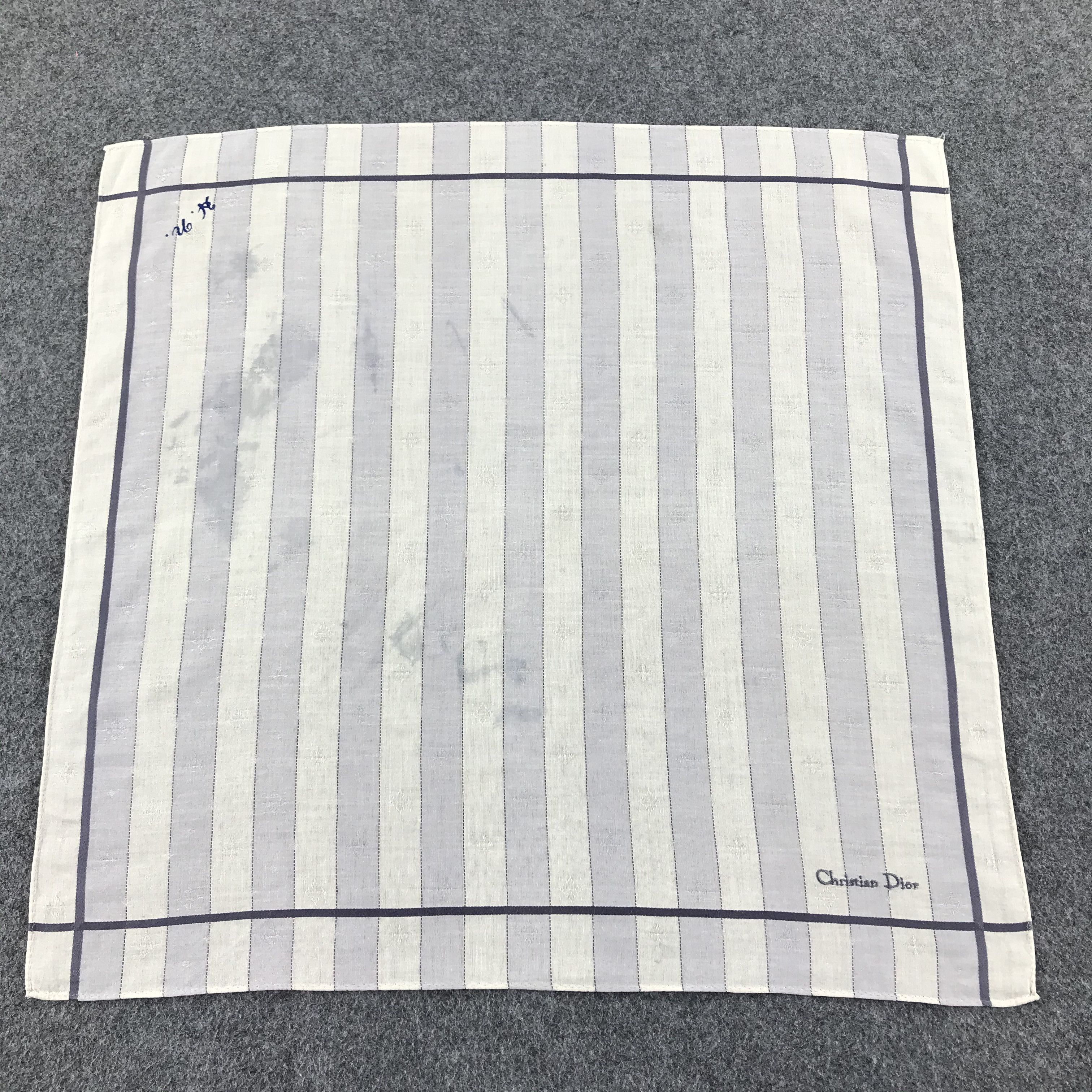 Christian Dior Monsieur Christian Dior Handkerchief Neckerchief Bandana H314 Size ONE SIZE - 1 Thumbnail