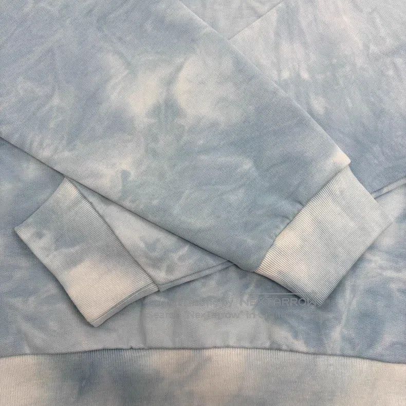 Louis Vuitton Louis Vuitton 26 SS sky blue smudged crewneck sweatshirt Size US M / EU 48-50 / 2 - 6 Thumbnail