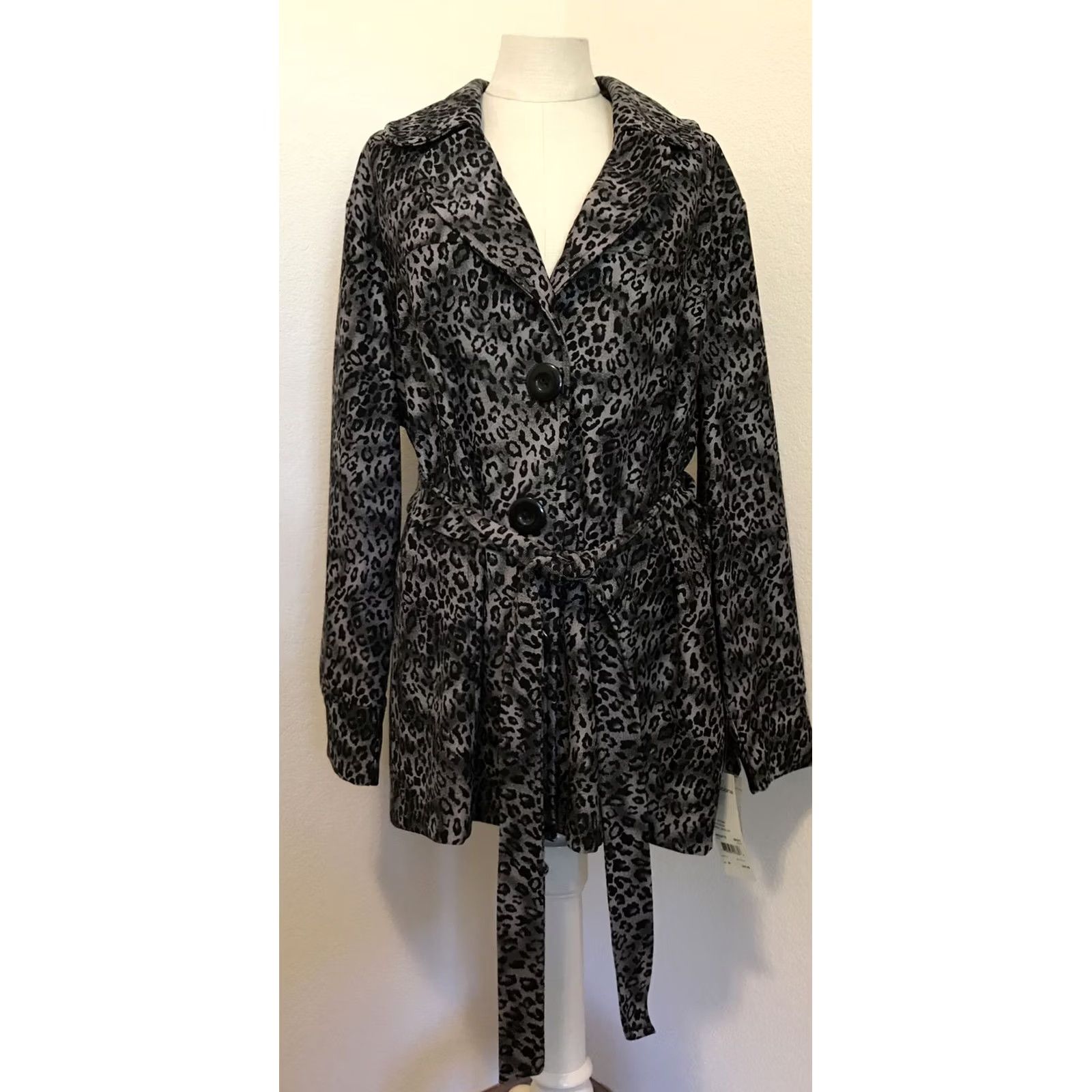 Vintage NWT - Focusing on "New Notations Sz 3X plus animal print jacket buttons belted" - important keywords Size XXL / US 16-18 / IT 52-54 - 2 Thumbnail