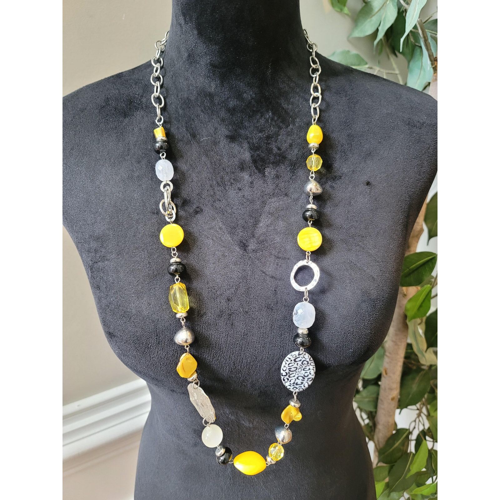 The Unbranded Brand Women's Yellow Black Silver Beaded Long Necklace Lobster Size ONE SIZE - 1 Thumbnail