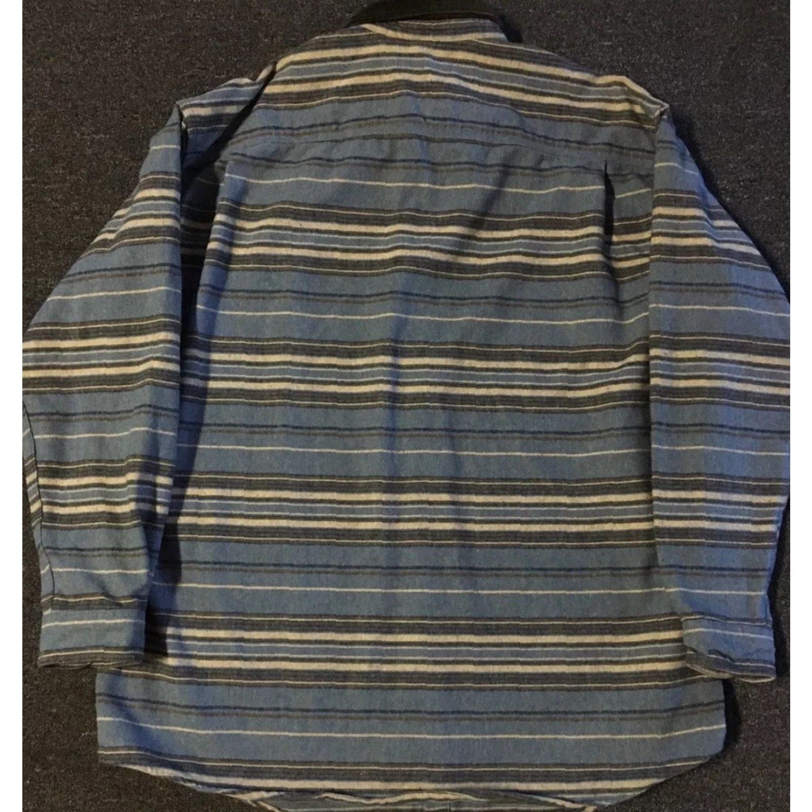 Vintage VINTAGE LL Bean Chore Shirt Jacket XL T Blue Cotton Flannel 90s 80s Aztec Grunge Cowboy cowboy USA Southwestern Rodeo USA Mens Button-Up Shirt Jacket Size US XL / EU 56 / 4 - 3 Thumbnail