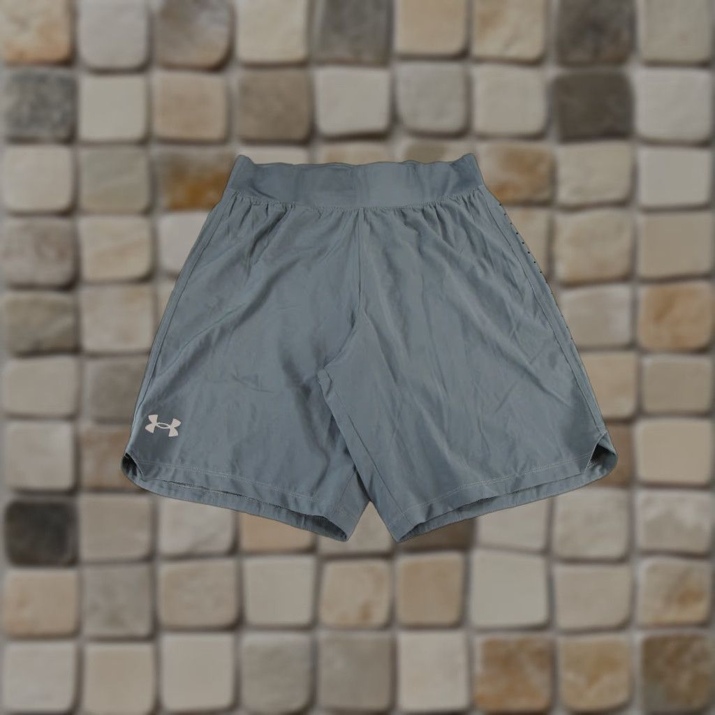 Under Armour VINTAGE Under Armour Women's Shorts Medium Gray Athletic Lightweight Fitted Gym Running Activewear Size 32" / US 10 / IT 46 - 1 Thumbnail