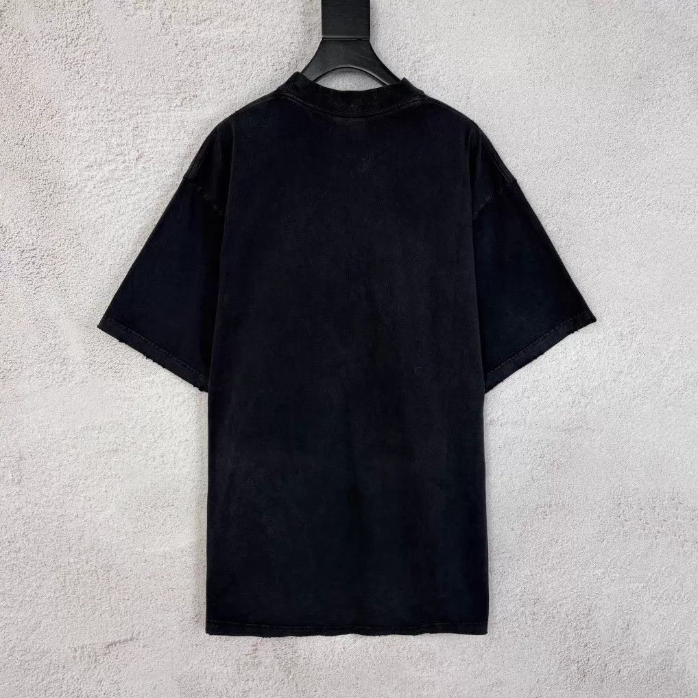 Balenciaga BLCG Distressed Graffiti SS Tee Dark Gray M BNWT Size M / US 6-8 / IT 42-44 - 2 Thumbnail