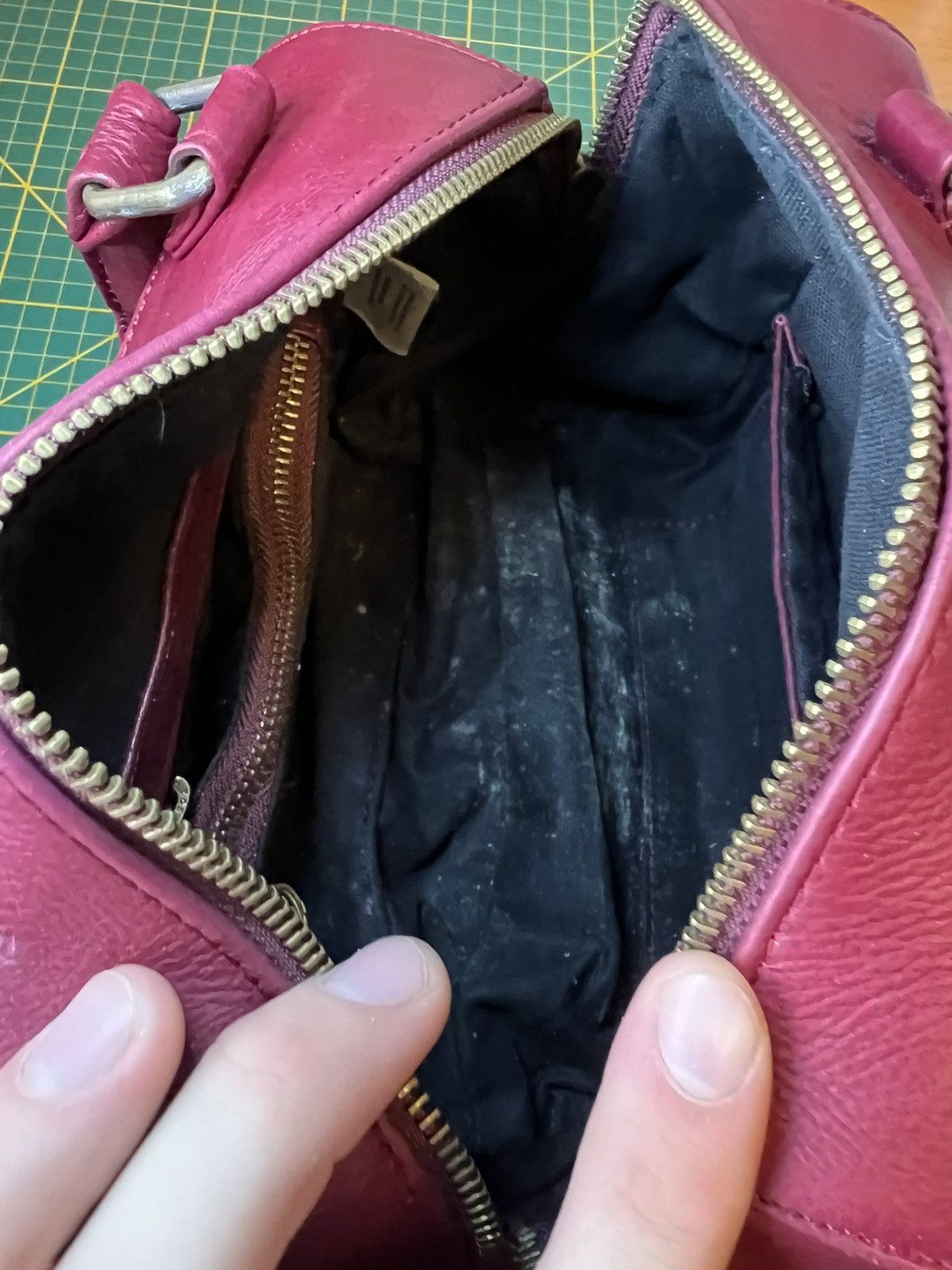 Vintage Vintage Wanderers Travel Co. Mini Turin leather handbag Size ONE SIZE - 13 Thumbnail