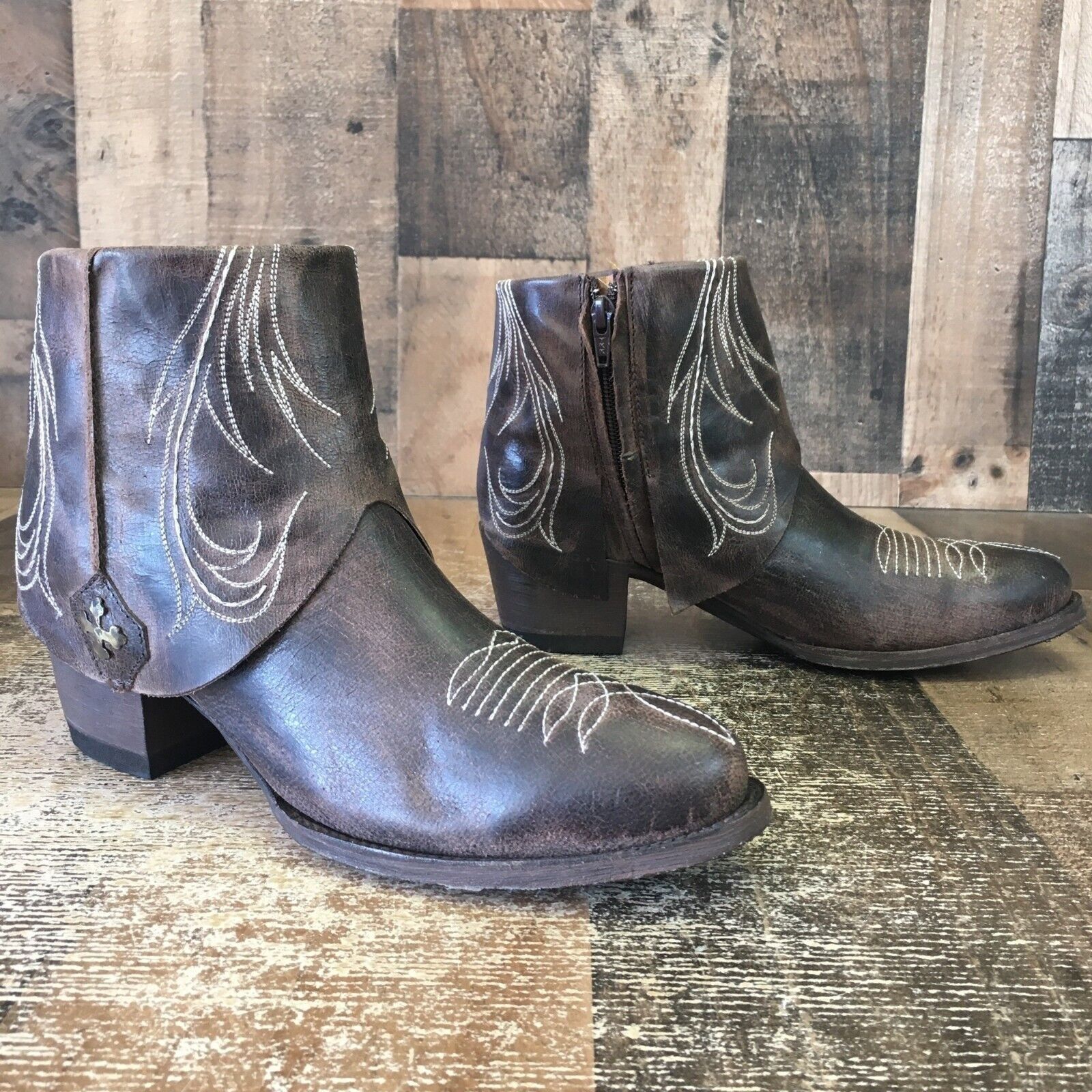 Old Gringo Old Gringo OG Brown Ankle Cowboy Boots Booties Womens 7.5 B Size US 7.5 / IT 37.5 - 1 Thumbnail