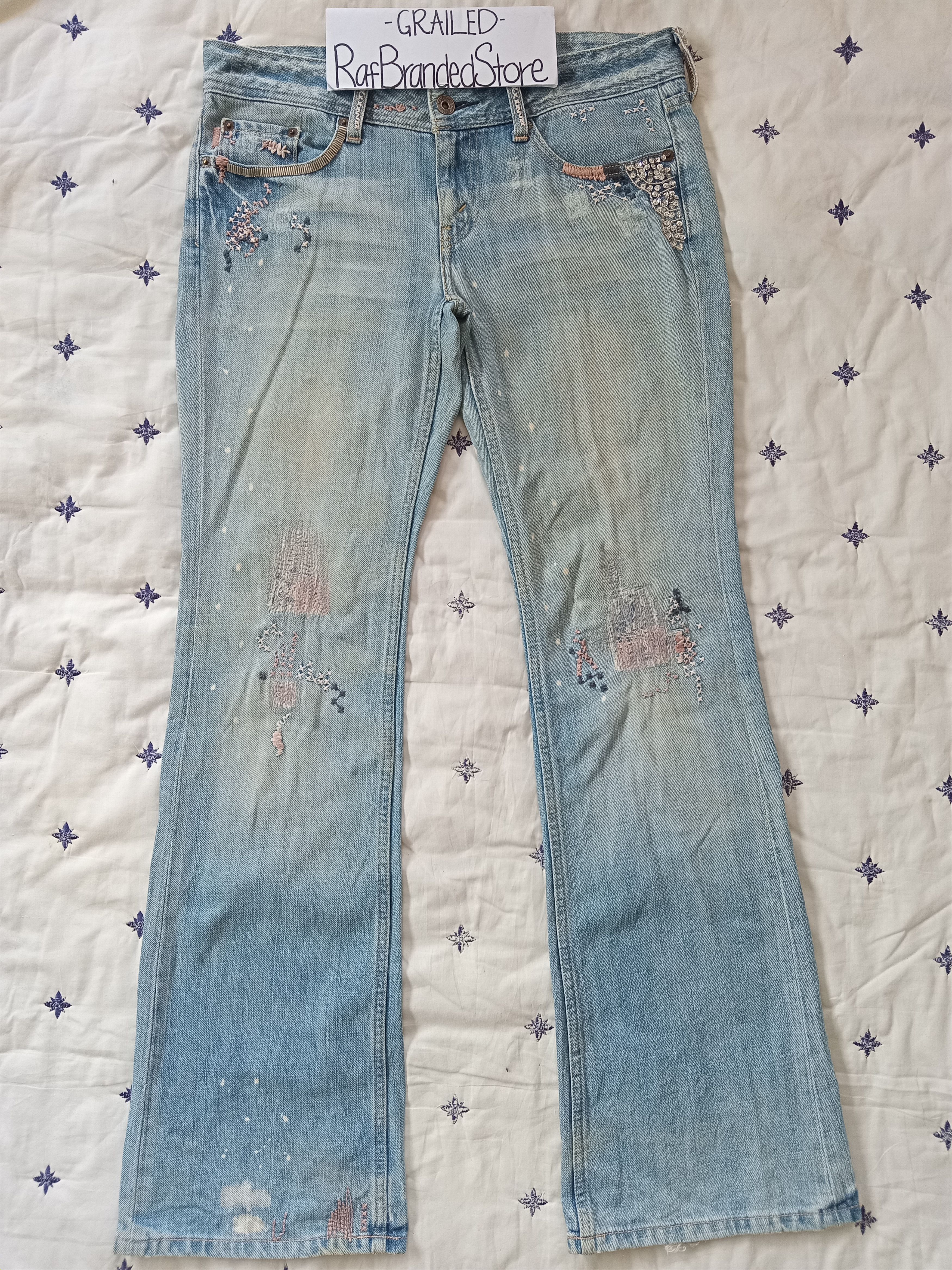Levi's 💥RARE💥LEVIS Flare Distressed Custom Dirty Light Wash Jeans Size 33" - 1 Thumbnail