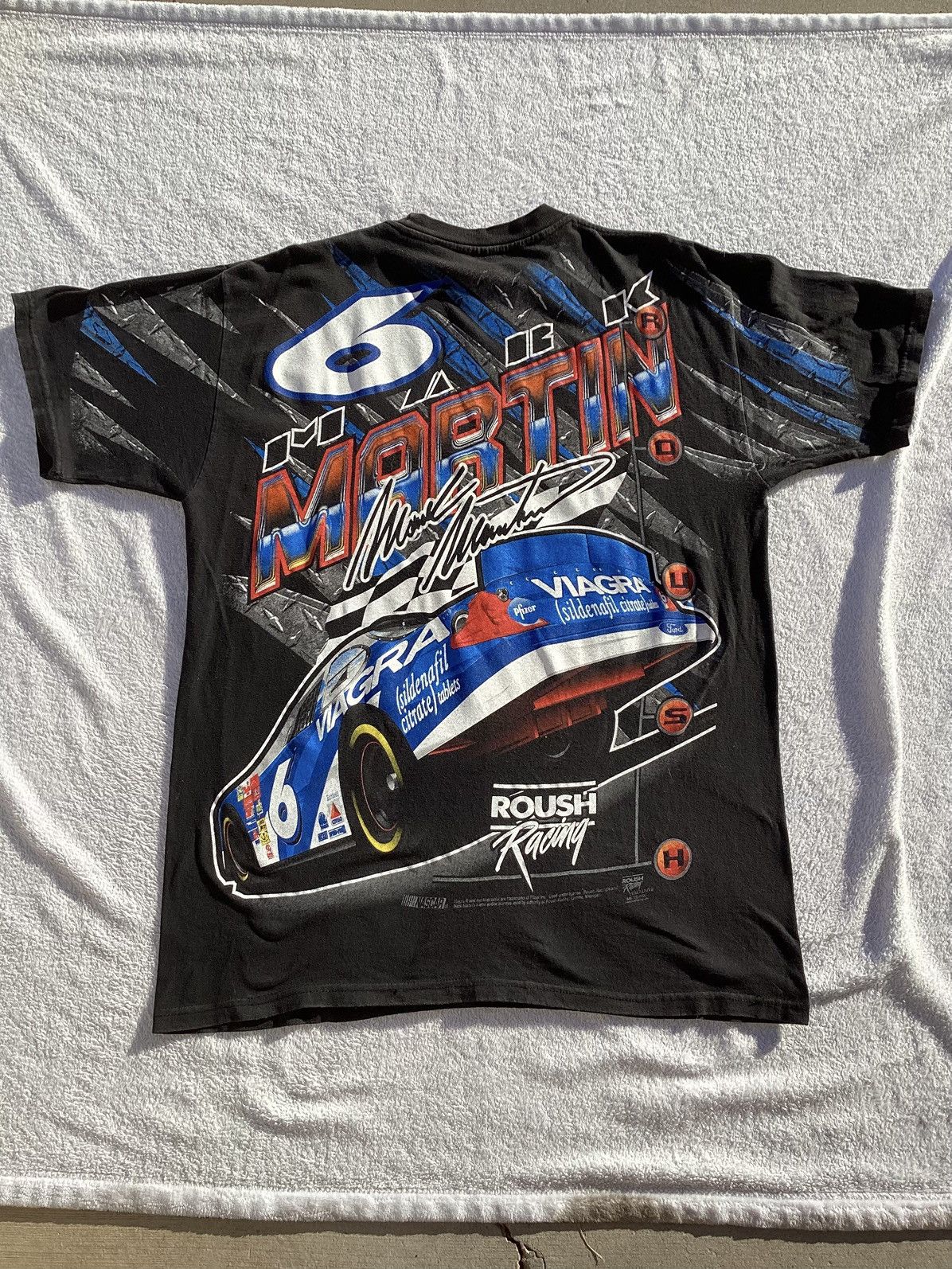 NASCAR Vintage 90s Mark Martin #6 Viagra NASCAR racing AOP T-shirt Size US L / EU 52-54 / 3 - 3 Thumbnail