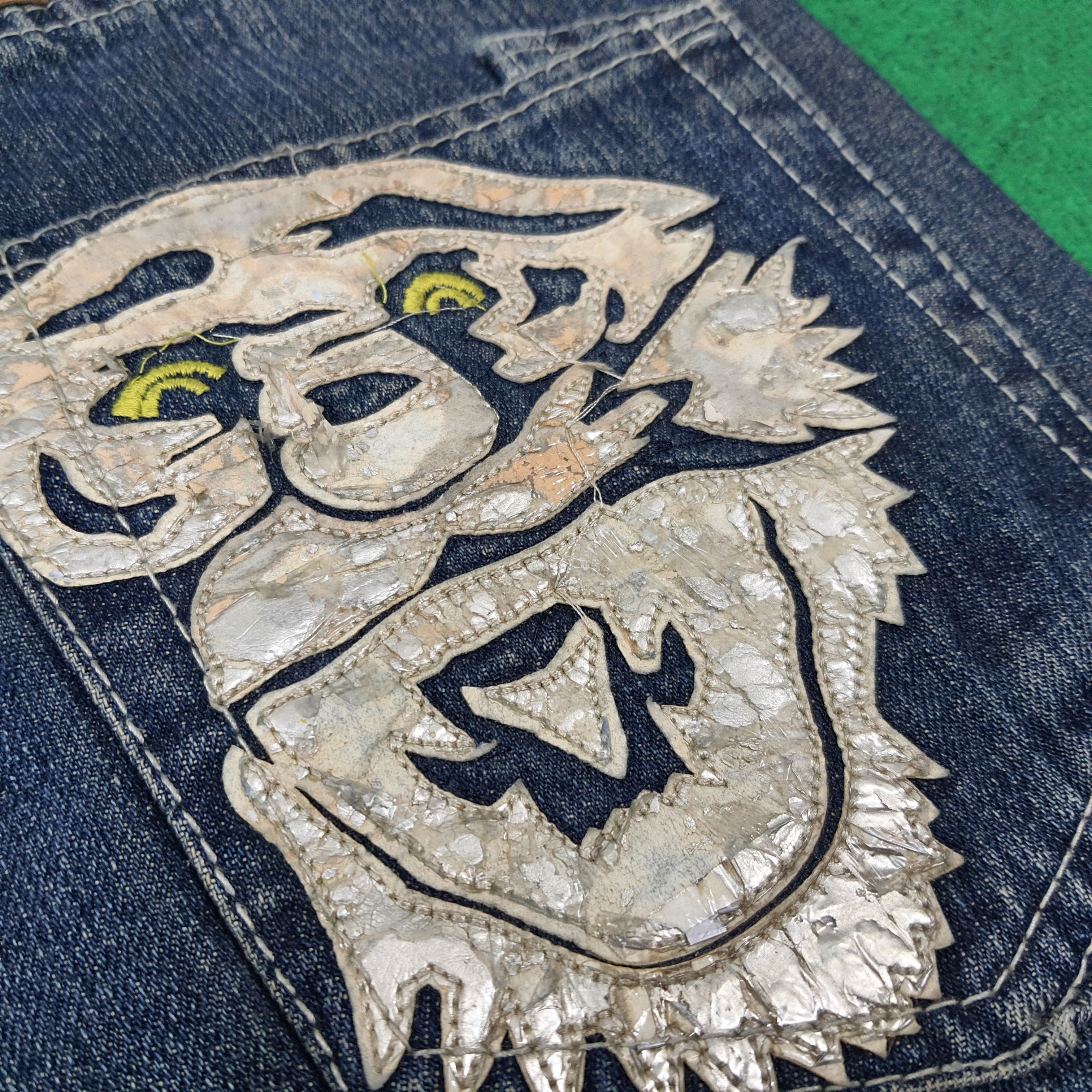 Ed Hardy Vintage Ed Hardy Christian Audigier Custom Logo Jeans C272N1 Size US 31 - 8 Thumbnail
