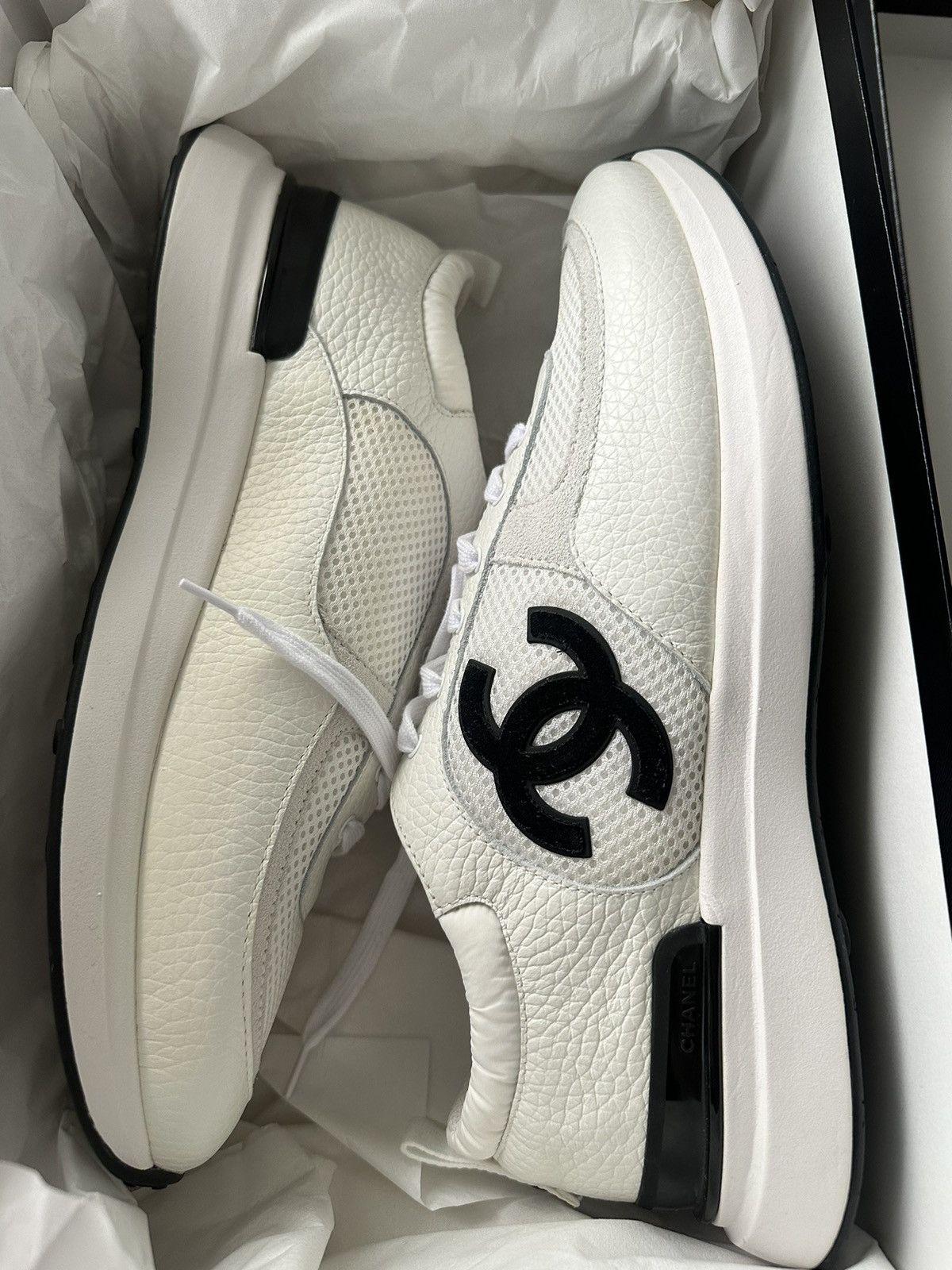 Chanel Super Rare Limited Edition Chanel Logo Men’s Sneaker Size US 11 / EU 44 - 18 Thumbnail