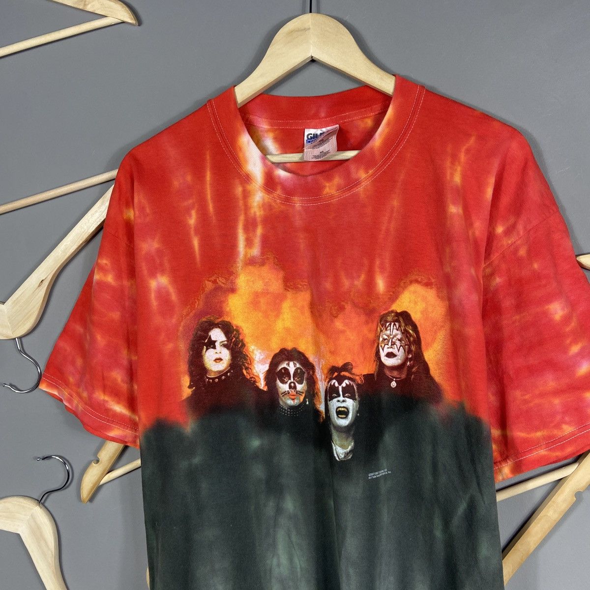 Band Tees Vintage 2000 KISS Band Fire and Smoke Tie-Dye T-Shirt Size US XL / EU 56 / 4 - 5 Thumbnail