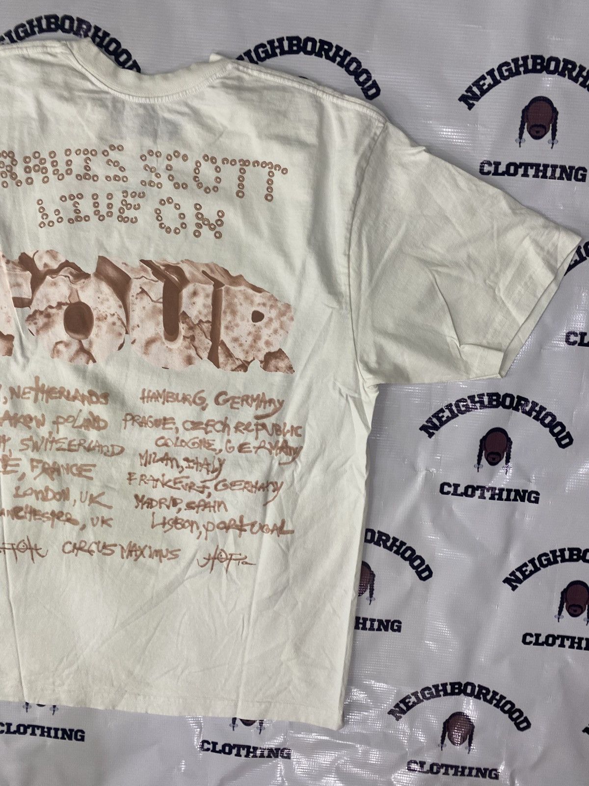 Travis Scott TRAVIS SCOTT UTOPIA EUROPE TOUR TEE. Size US XL / EU 56 / 4 - 6 Thumbnail
