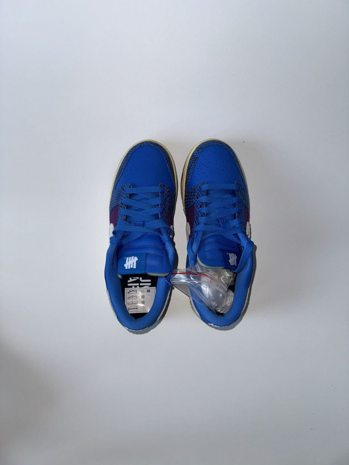 Nike × Undefeated Nike Dunk Low x Undefeated 5 On It Size US 5 / EU 37 - 5 Thumbnail