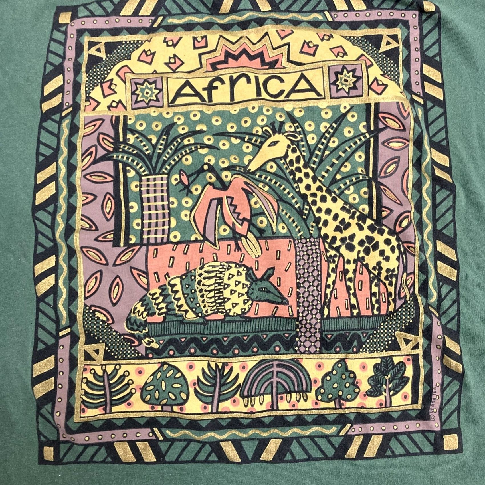 Vintage Earth T-Shirt Africa Print Made in Zimbabwe Men’s Small Green S Size US S / EU 44-46 / 1 - 2 Thumbnail