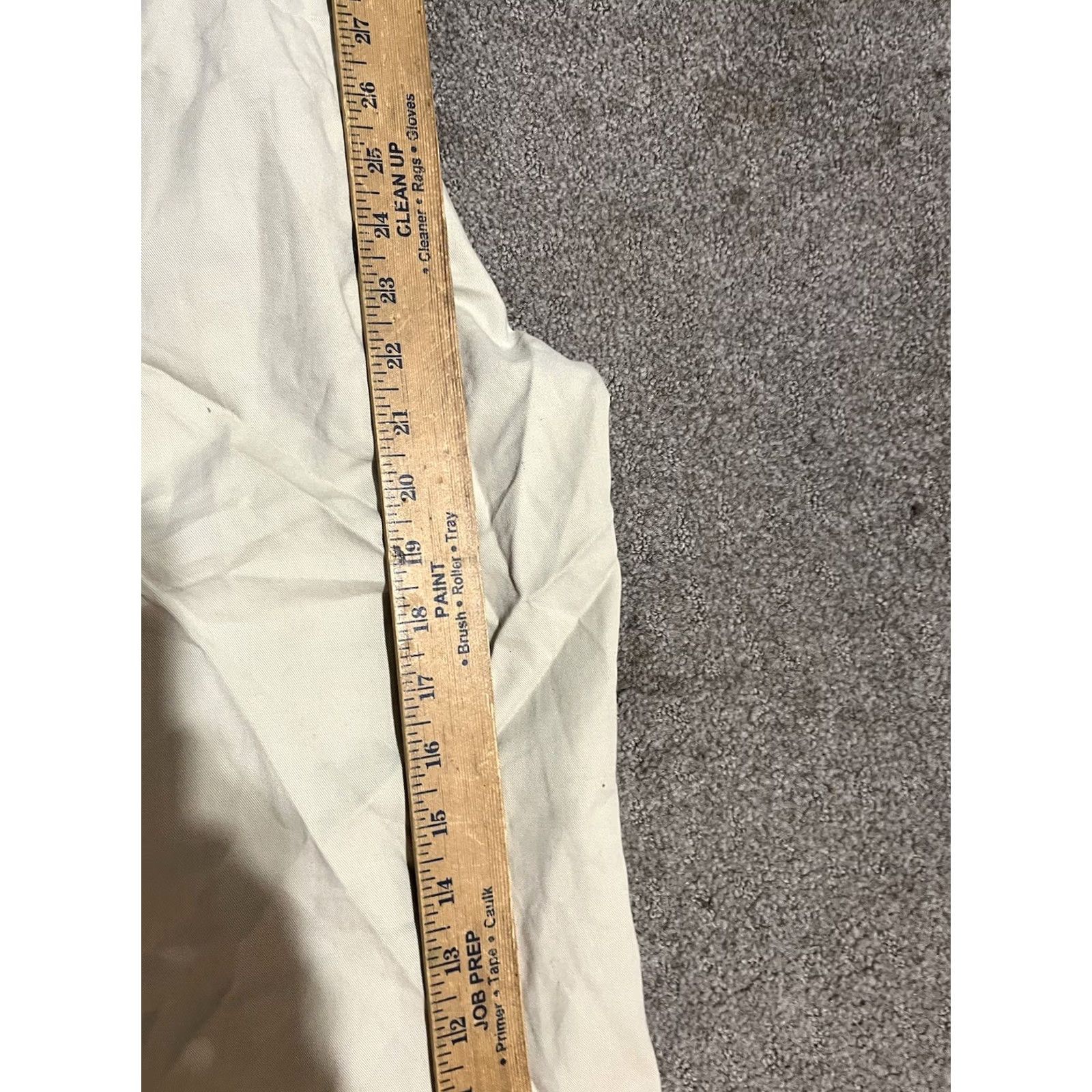 Gap Gap Capri Women's Size 4 Solid Cropped Beige Capris/Capri Jeans White Cotton Nylon Lycra Belted Zipper 5-Pocket Classic Vintage: No Mens Womens Girls? Size ONE SIZE - 6 Thumbnail