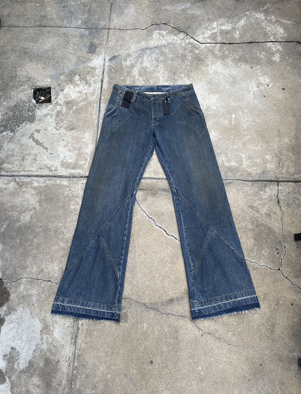 image of Rick Owens x Rick Owens Drkshdw Archive "slab" Diamond Cut Flared Mudwash Denim in Bleu (Size 32)