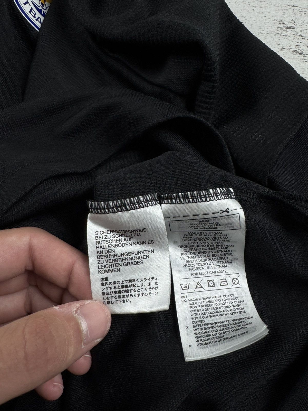 Other Leicester Adidas Black 2019/2020 Soccer Football XXL 1/4 T Shirt Jersey Kit Size US XXL / EU 58 / 5 - 11 Thumbnail