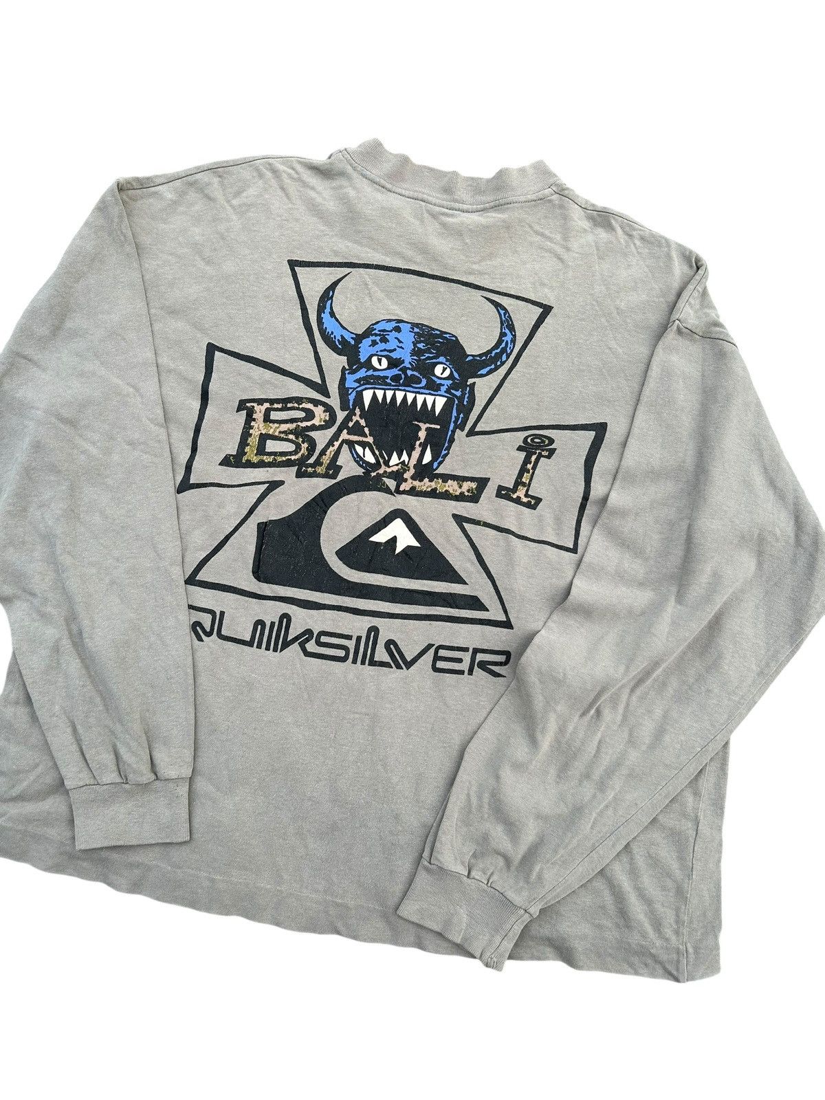 Stussy 90S' THRASHED VINTAGE QUIKSILVER SKULL BALI SUNFADED shirts Size US XL / EU 56 / 4 - 8 Thumbnail