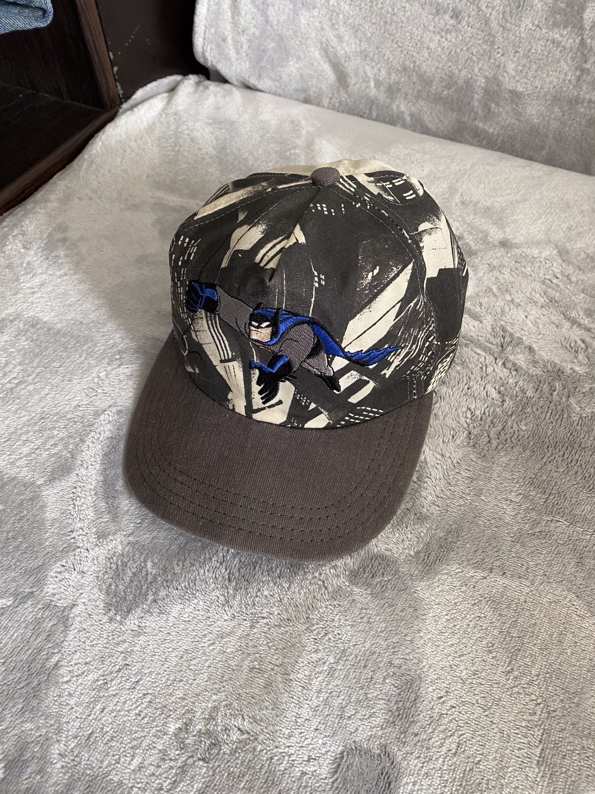 DC Comics × Vintage Vintage DC Comics Batman Full Print Cap Hat Size ONE SIZE - 1 Thumbnail