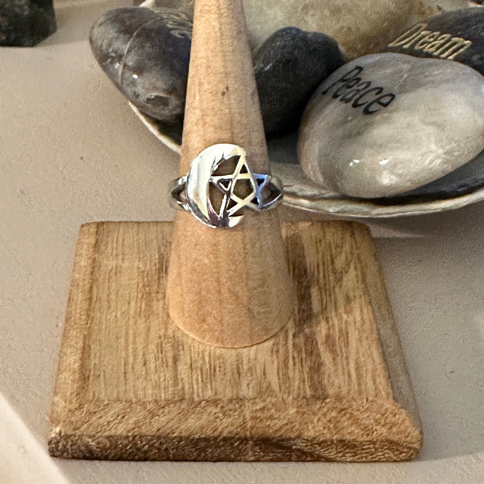 The Unbranded Brand Moon & Star Sterling Silver Ring Size ONE SIZE - 1 Thumbnail