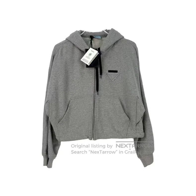 Other Prada Gray cloth triangle standard hooded sweatshirt jacke Size US S / EU 44-46 / 1 - 1 Thumbnail