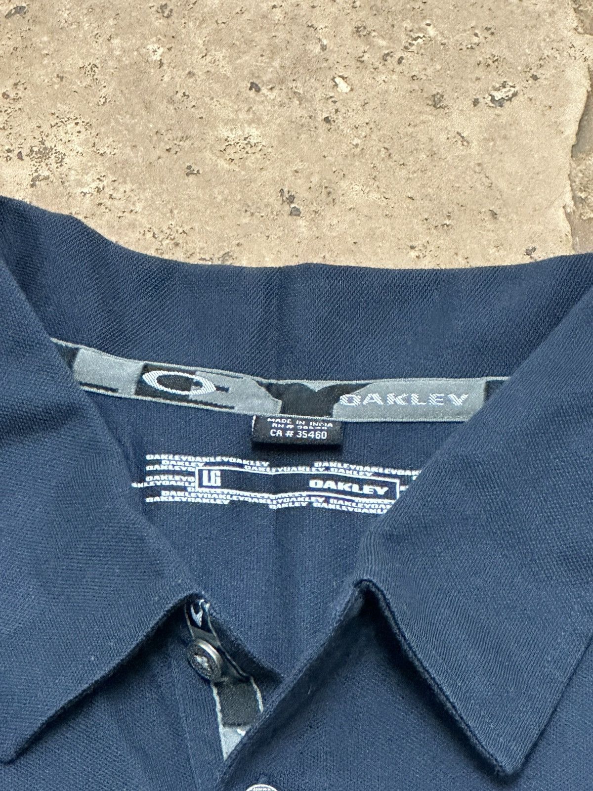 Oakley Oakley Y2K Blue Polo Button Up Shirt Dress Casual O Logo Size US L / EU 52-54 / 3 - 2 Thumbnail