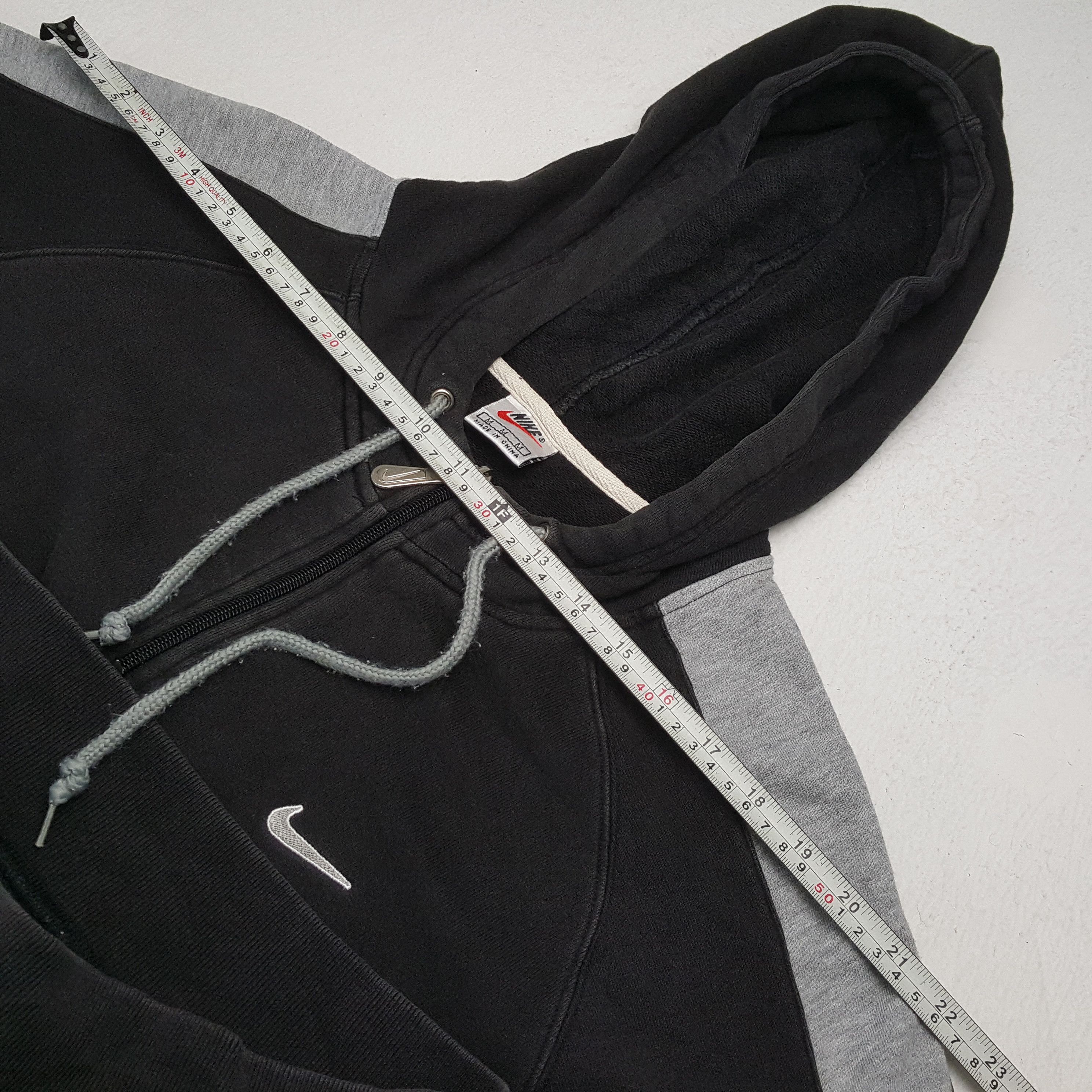 Nike × Vintage Vintage NIKE Small Swoosh Design Sportswear Hoodies C288N25 Size US M / EU 48-50 / 2 - 5 Thumbnail
