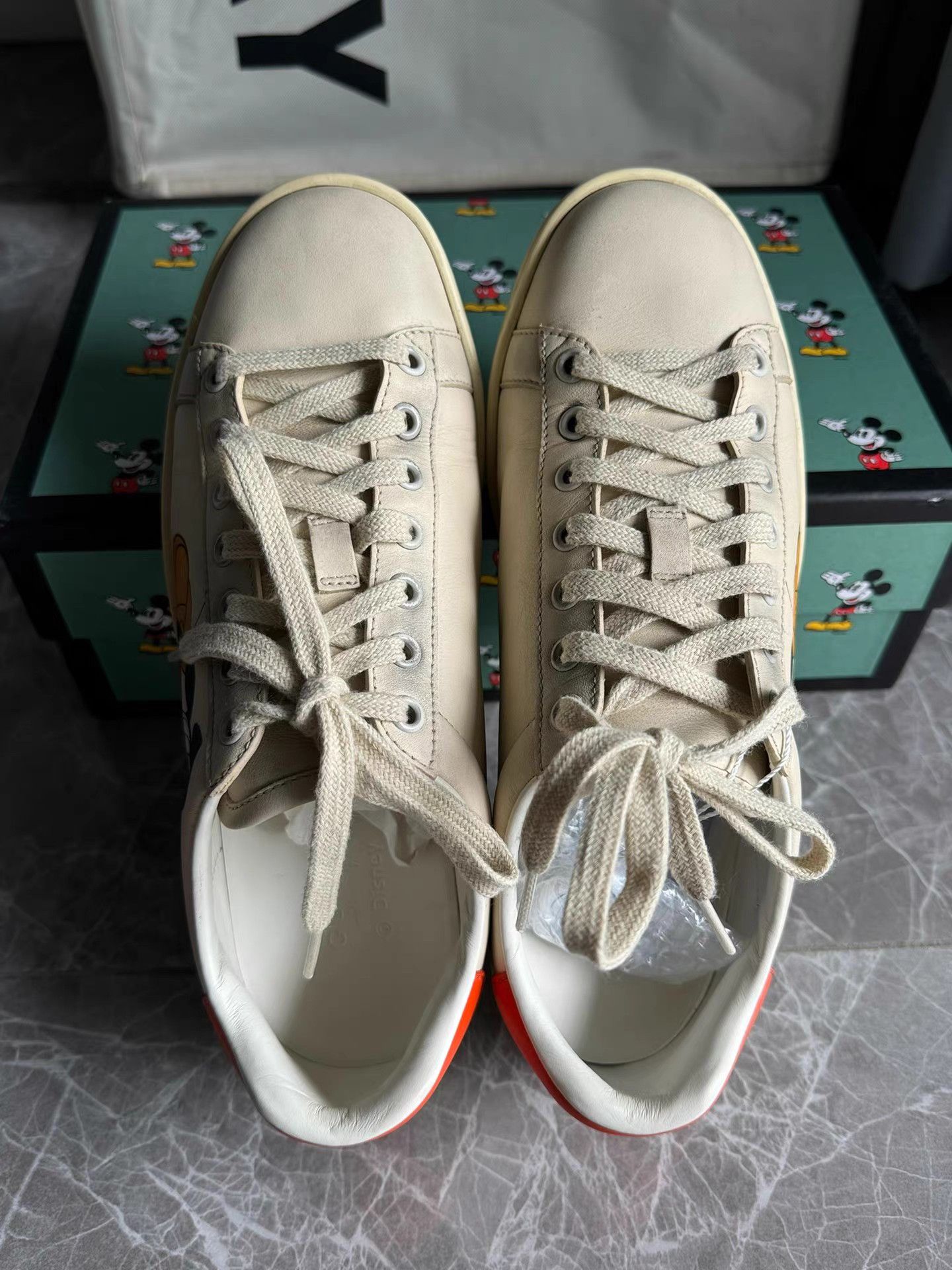 Gucci Gucci Ace Sneakers (Disney Collaboration) K6 Size US 7 / IT 37 - 6 Thumbnail