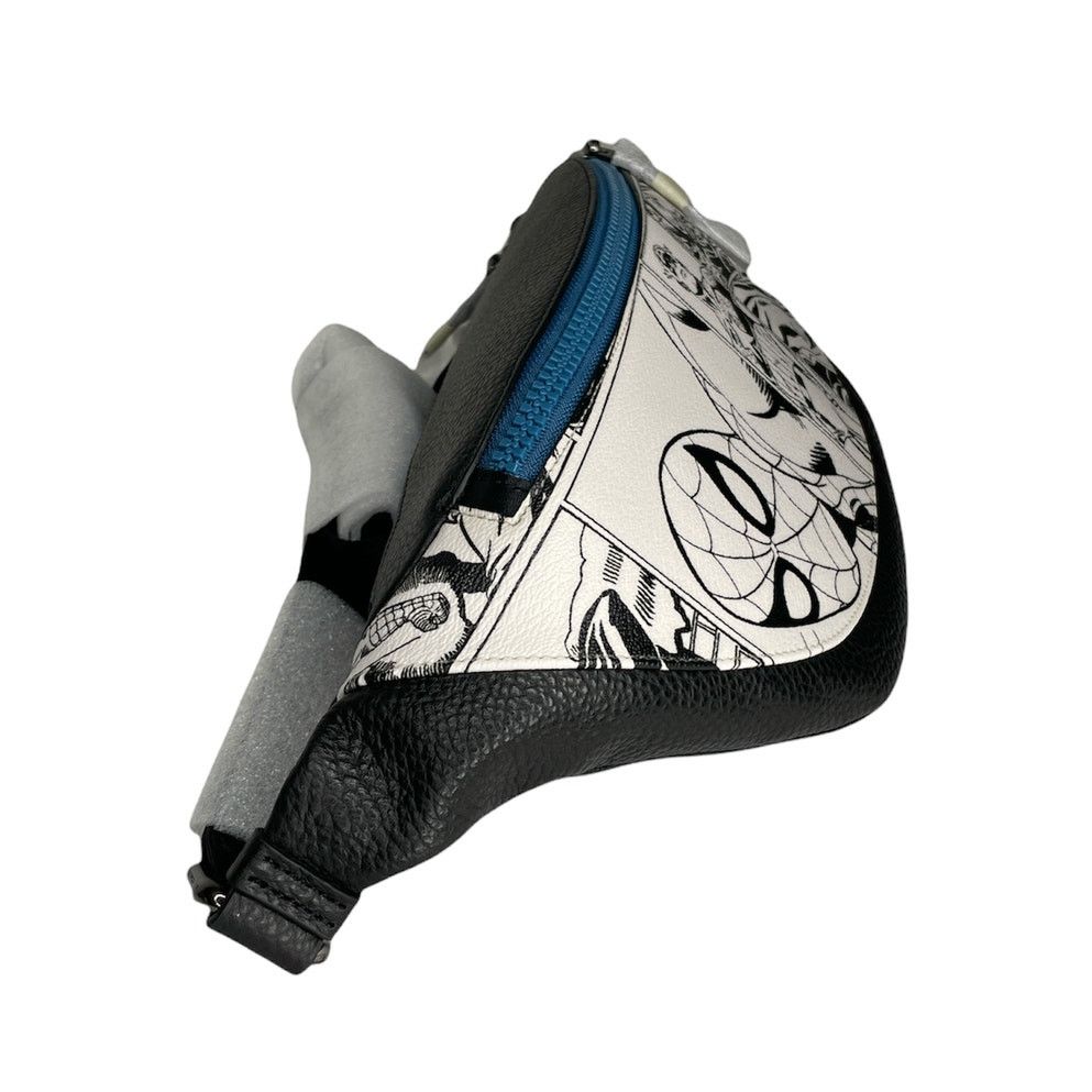 Coach Coach Marvel Belt Bag Black White Comic Book Fanny Pack Size ONE SIZE - 3 Thumbnail