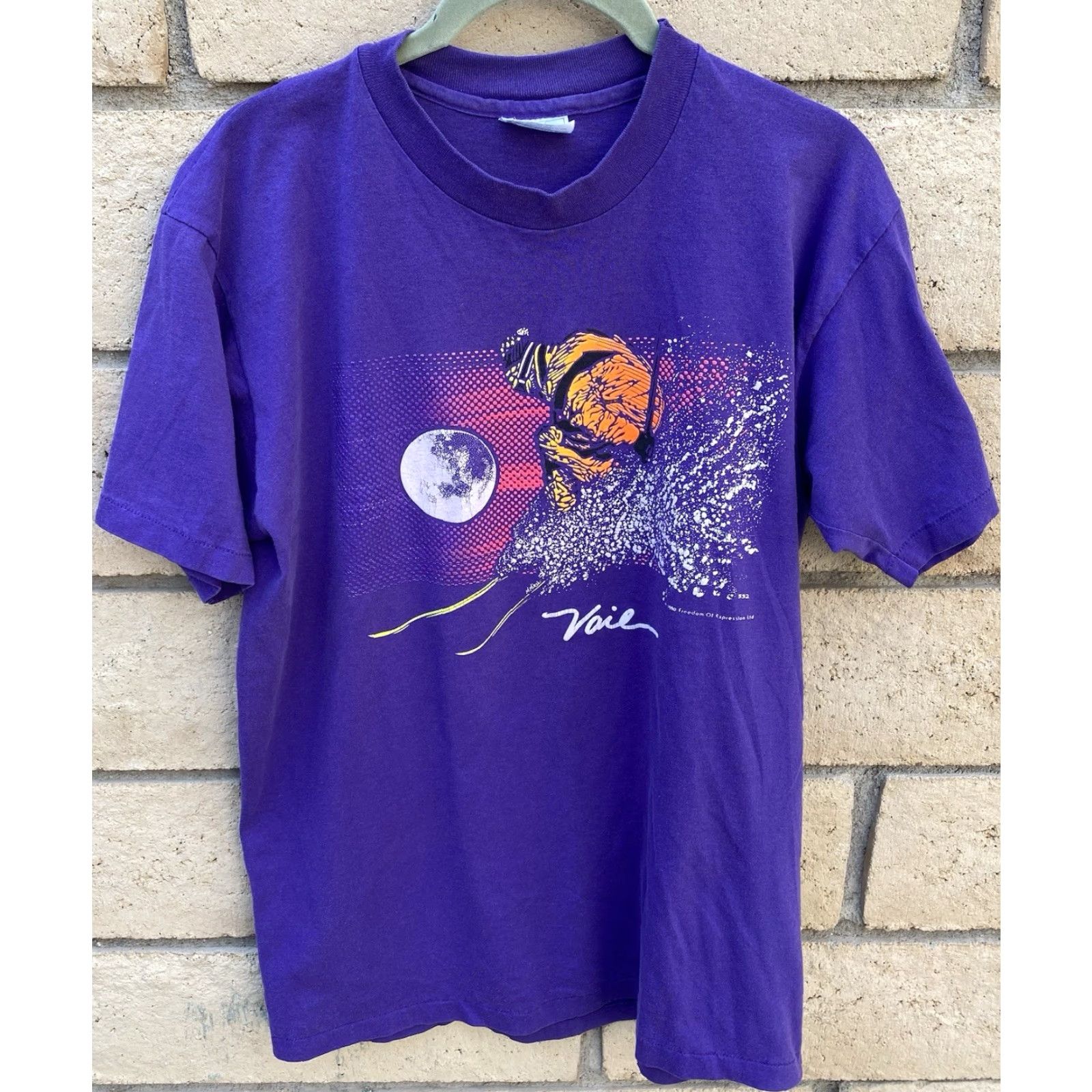 Vintage VINTAGE Vail T Shirt M Mirski Neon Ski Snow Skier Graphics c 1990 Size L Mens Shirt Size US L / EU 52-54 / 3 - 3 Thumbnail