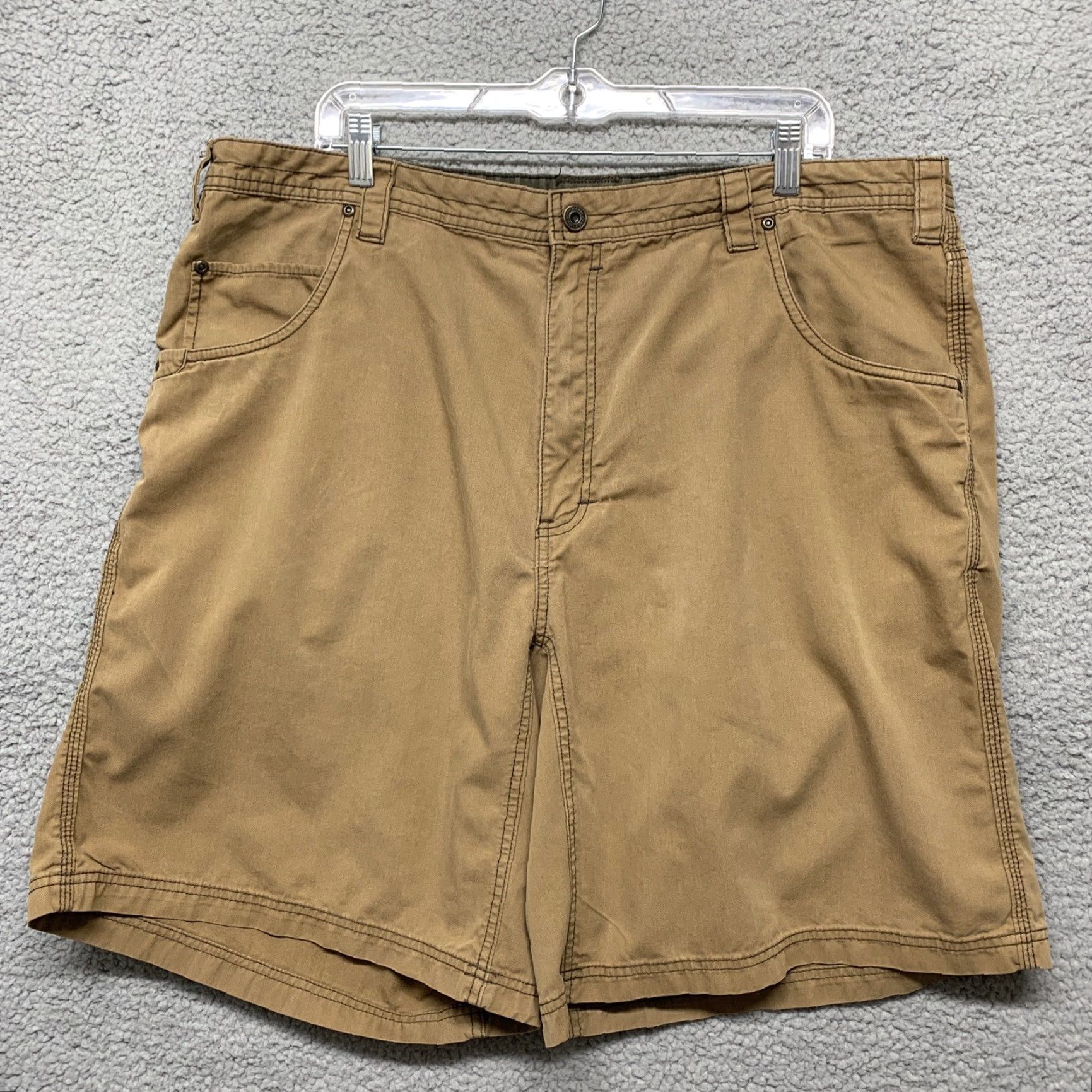 Vintage Cabela's Men’s Shorts Bermuda 42 Light Brown 5-Pocket Design Belt Loops Front Flat 9.5in Inseam Casual Straight Fit Regular Size 42 Mens Size US 42 / EU 58 - 2 Thumbnail