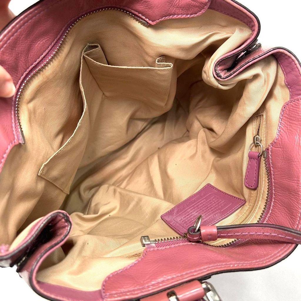 Coach 2010 Coach purple-pink leather shoulder bag, silver hardware Size ONE SIZE - 8 Thumbnail