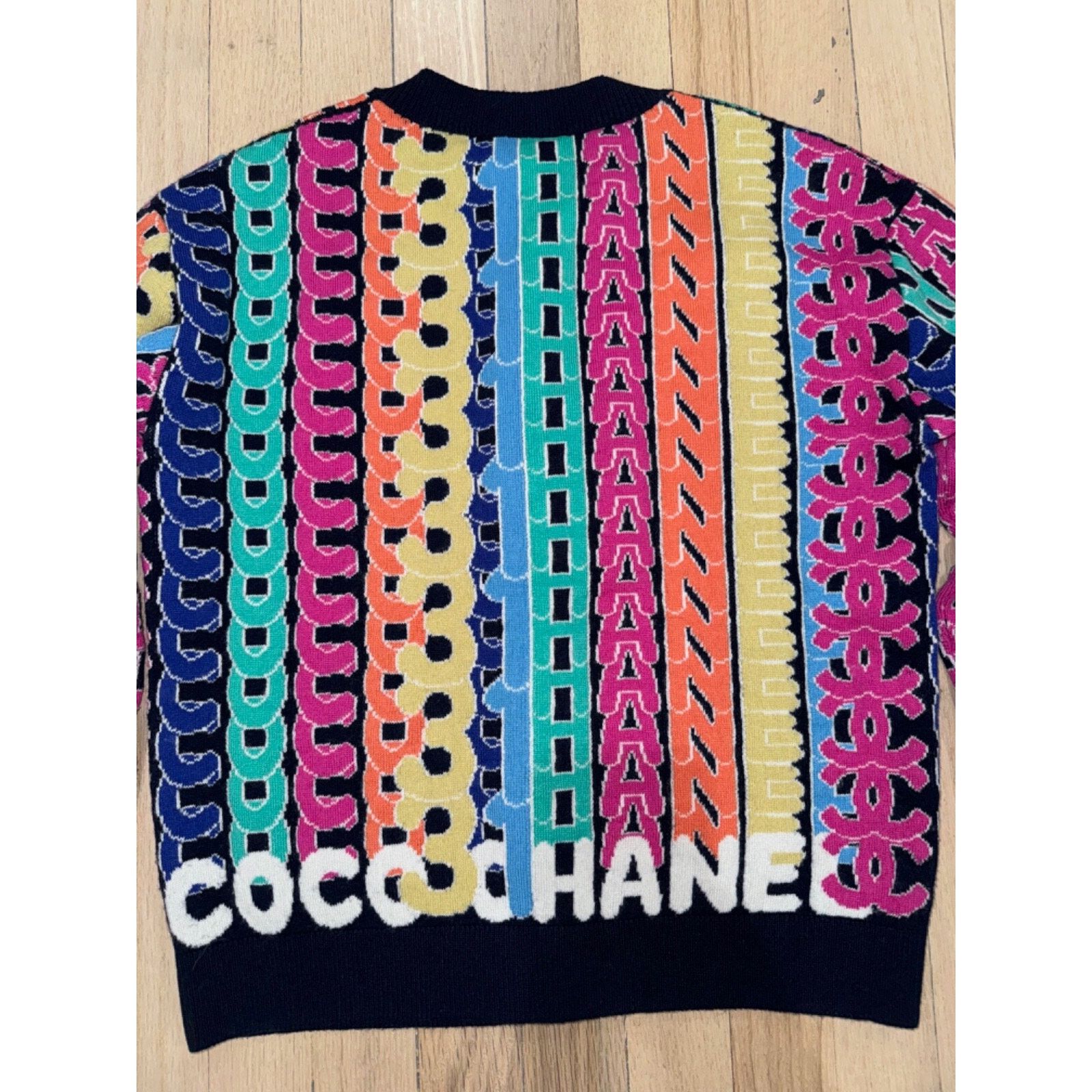 Chanel Chanel 21K Blue Rainbow Letter Logo CC Button Long Sleeve Size XS / US 0-2 / IT 36-38 - 12 Thumbnail
