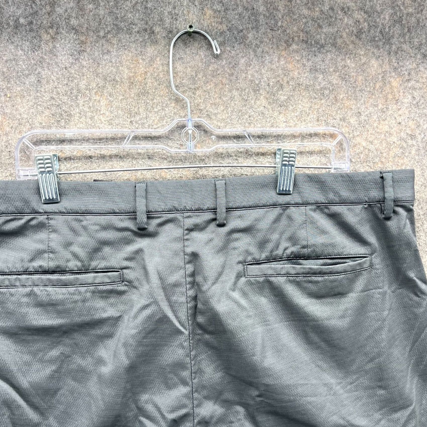 Vintage Greg Norman Shorts Mens 38 Gray Stretch Golf Casual Outdoors Spandex Golfer Size US 38 / EU 54 - 6 Thumbnail