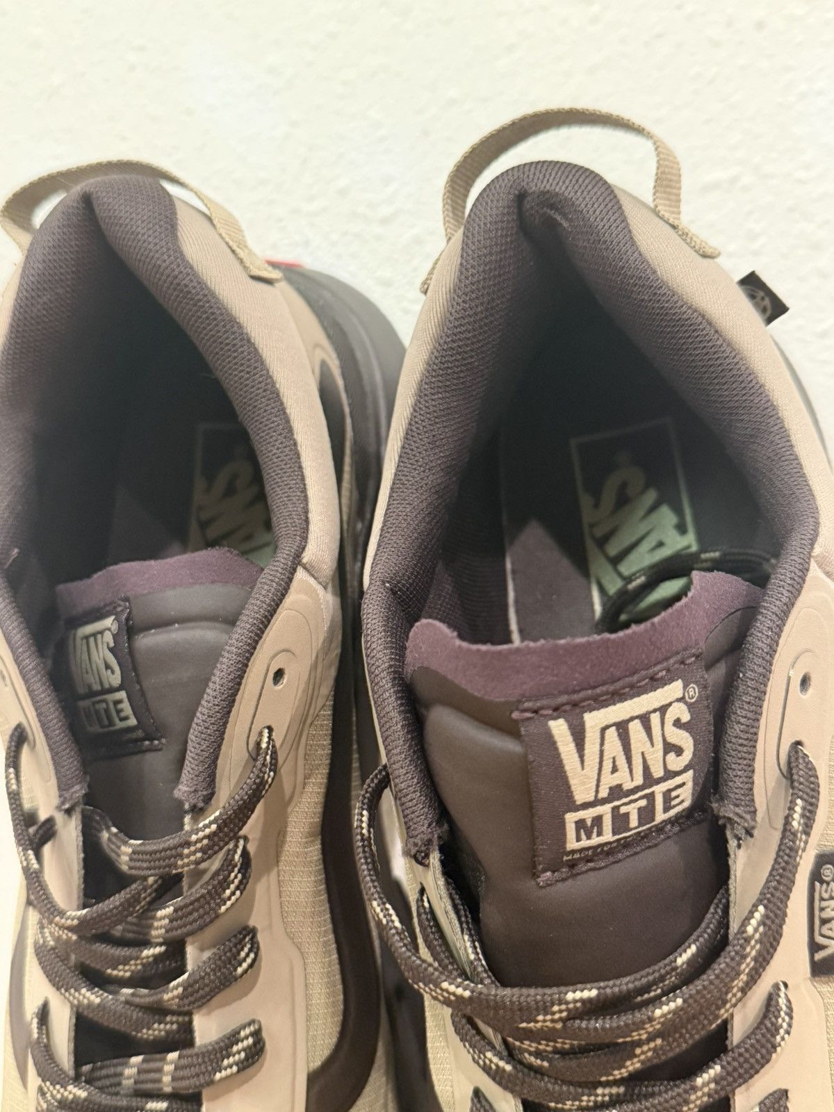 Vans Vans MTE CrossPath Dark Brown Sneakers Hiking Shoes Size 10 Size US 10 / EU 43 - 9 Thumbnail