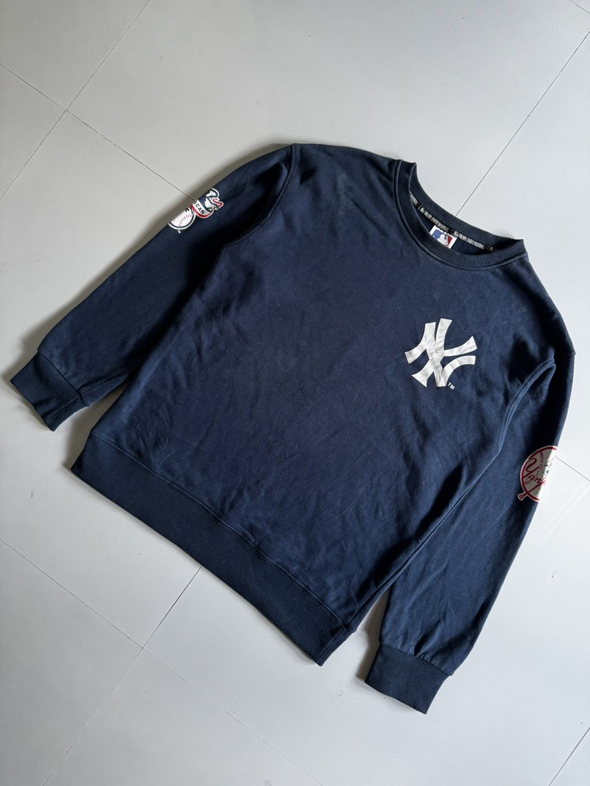 MLB MLB YANKEES NEW YORK Size US M / EU 48-50 / 2 - 4 Thumbnail