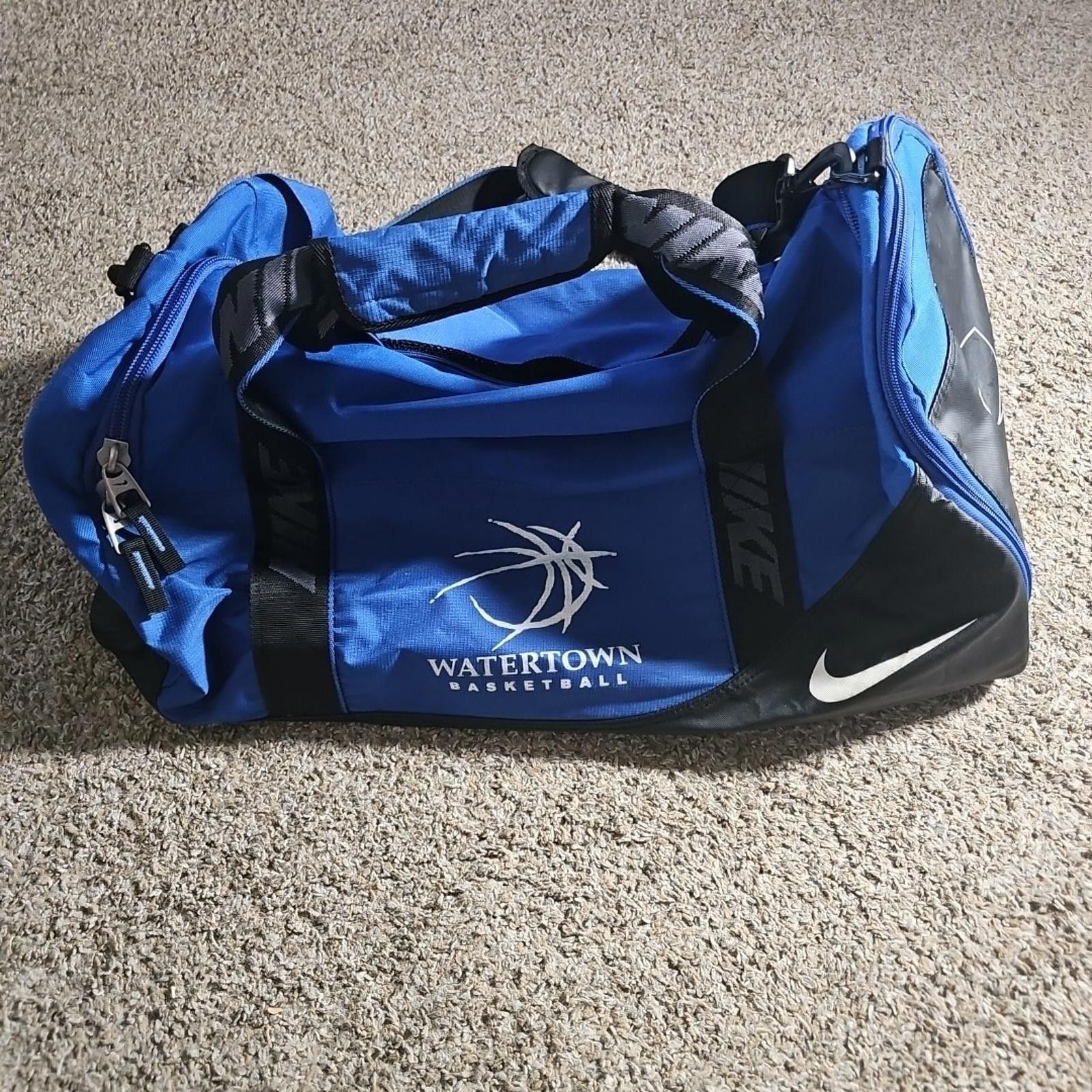 Nike Nike Basketball Gear Duffle Bag Size ONE SIZE - 1 Thumbnail