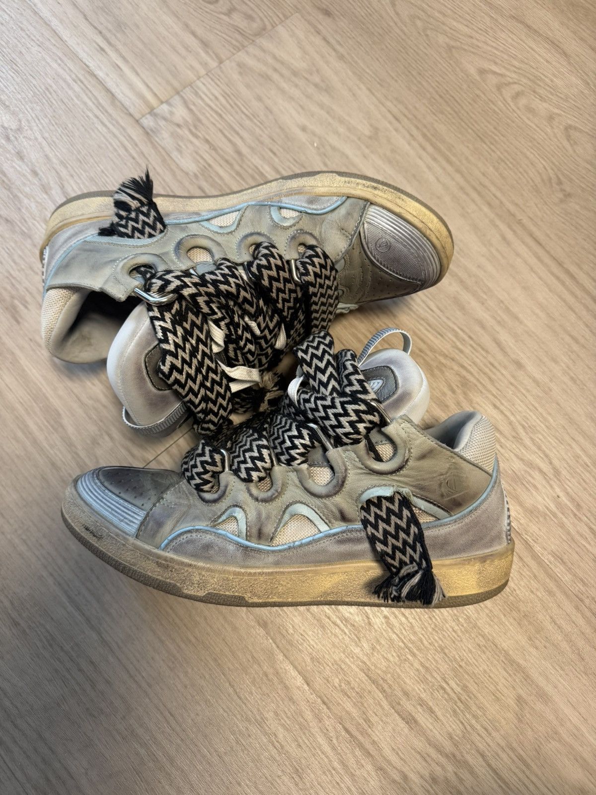 Lanvin Lanvin Distressed Low-Top Sneakers – US12 Size US 12 / EU 45 - 3 Thumbnail
