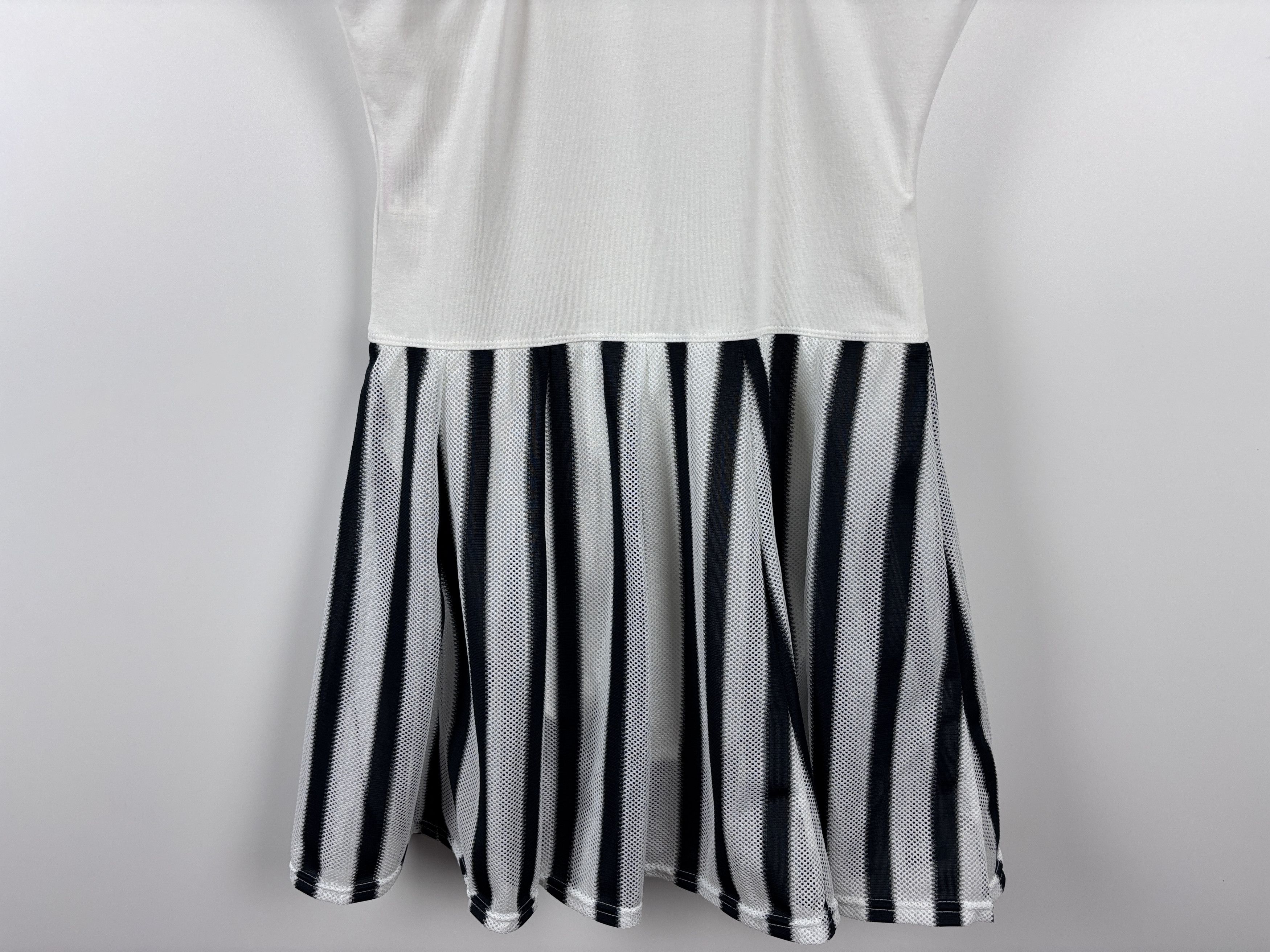 Nike × Vintage Vintage Nike Dri Fit Challenge Court Tennis Dress Size L Size L / US 10 / IT 46 - 9 Thumbnail