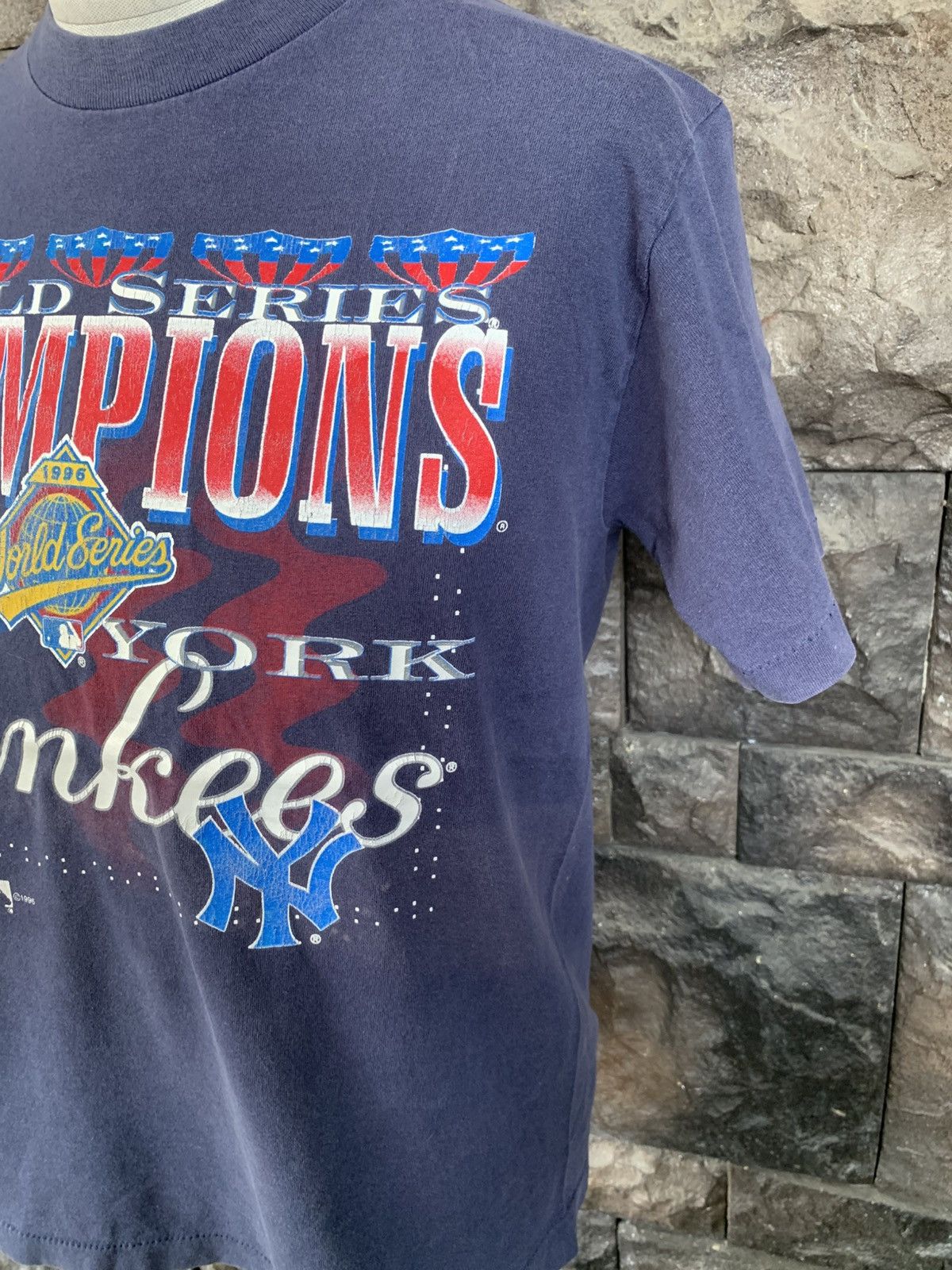 New York Yankees Vintage 90s New York Yankees MLB Team World Championship Tee Size US M / EU 48-50 / 2 - 4 Thumbnail