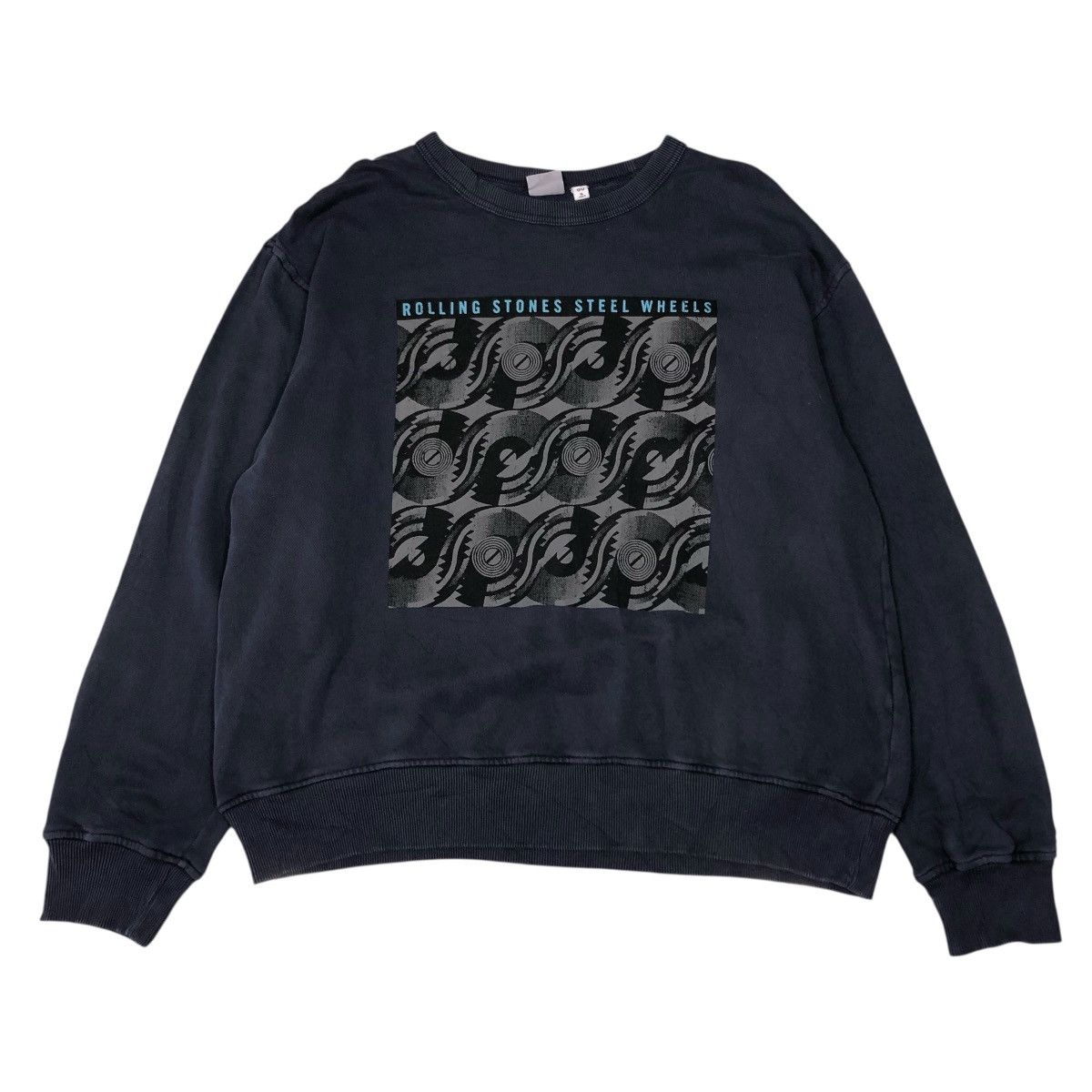 Japanese Brand 📌Vintage Sweatshirt GU X The Rolling Stones Big Log Size US XL / EU 56 / 4 - 1 Thumbnail