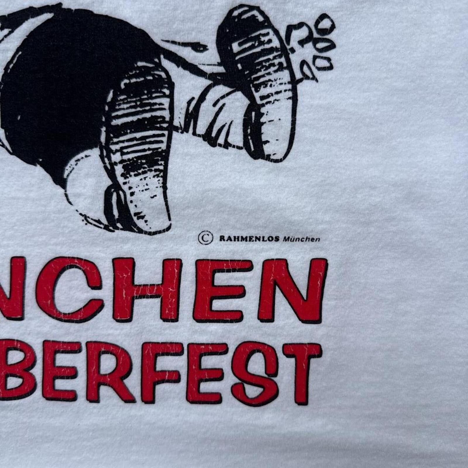 Hanes Y2K Munchen Oktoberfest 00s Vintage t shirt Size US M / EU 48-50 / 2 - 6 Thumbnail