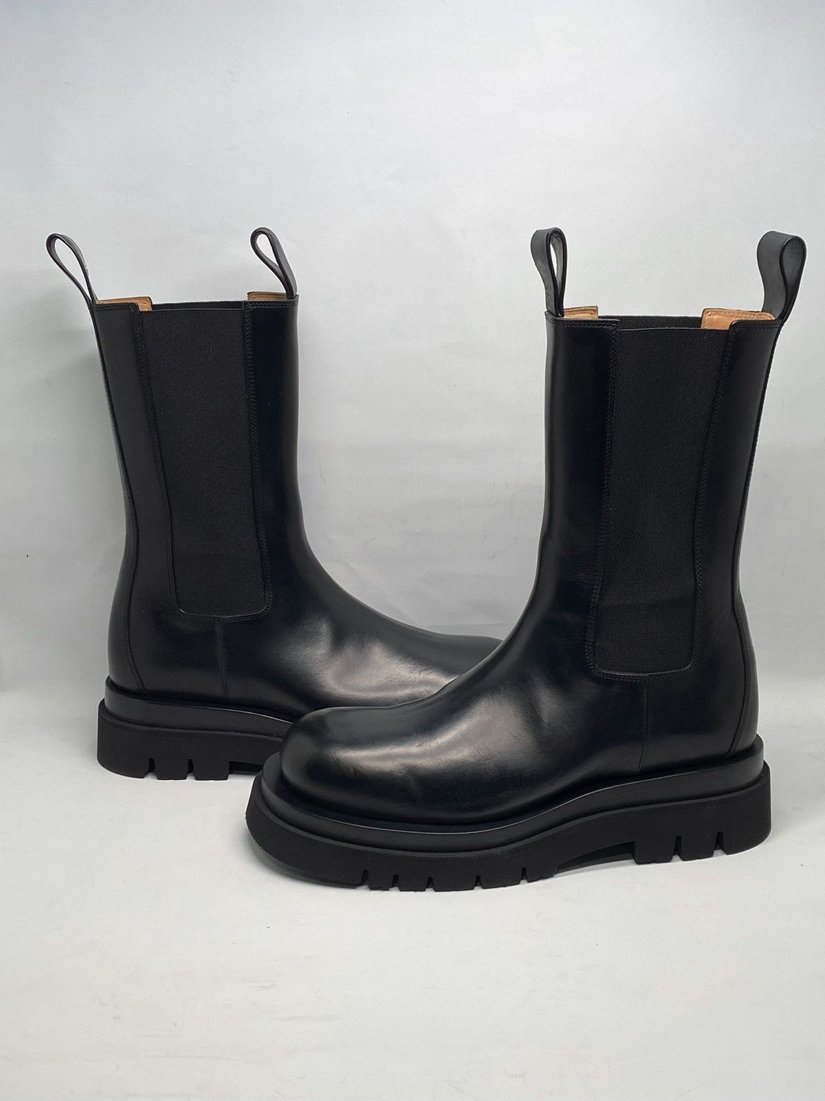 Bottega Veneta Bottega Veneta Lug Sole Leather Boots size 40 Size US 10 / IT 40 - 9 Thumbnail