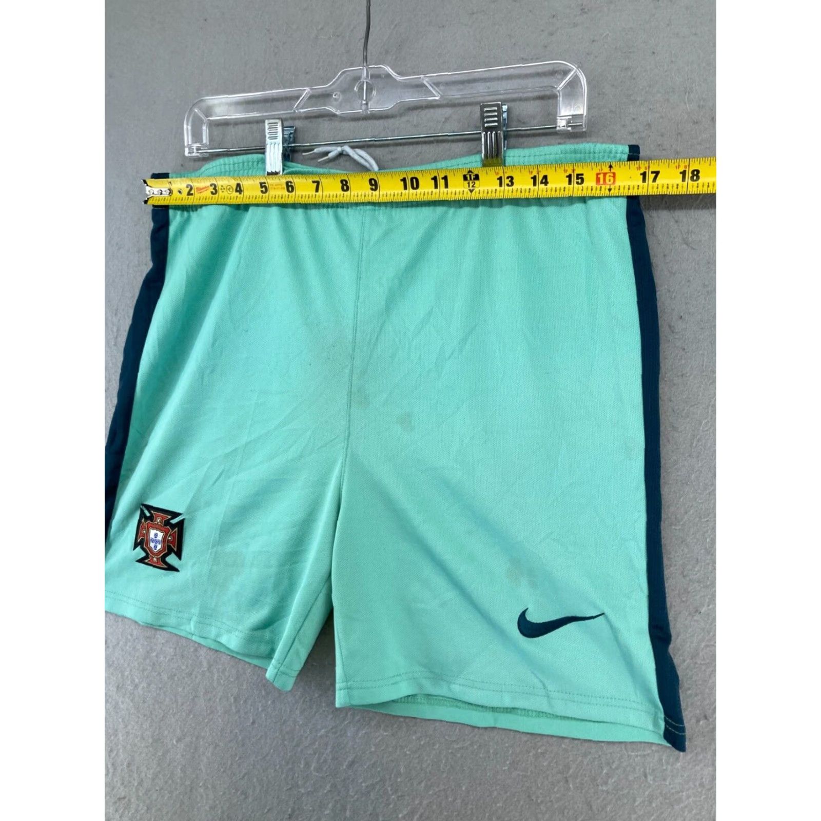 Nike Nike Mens Shorts Athletic Basketball Medium Blue Size US 31 - 2 Thumbnail