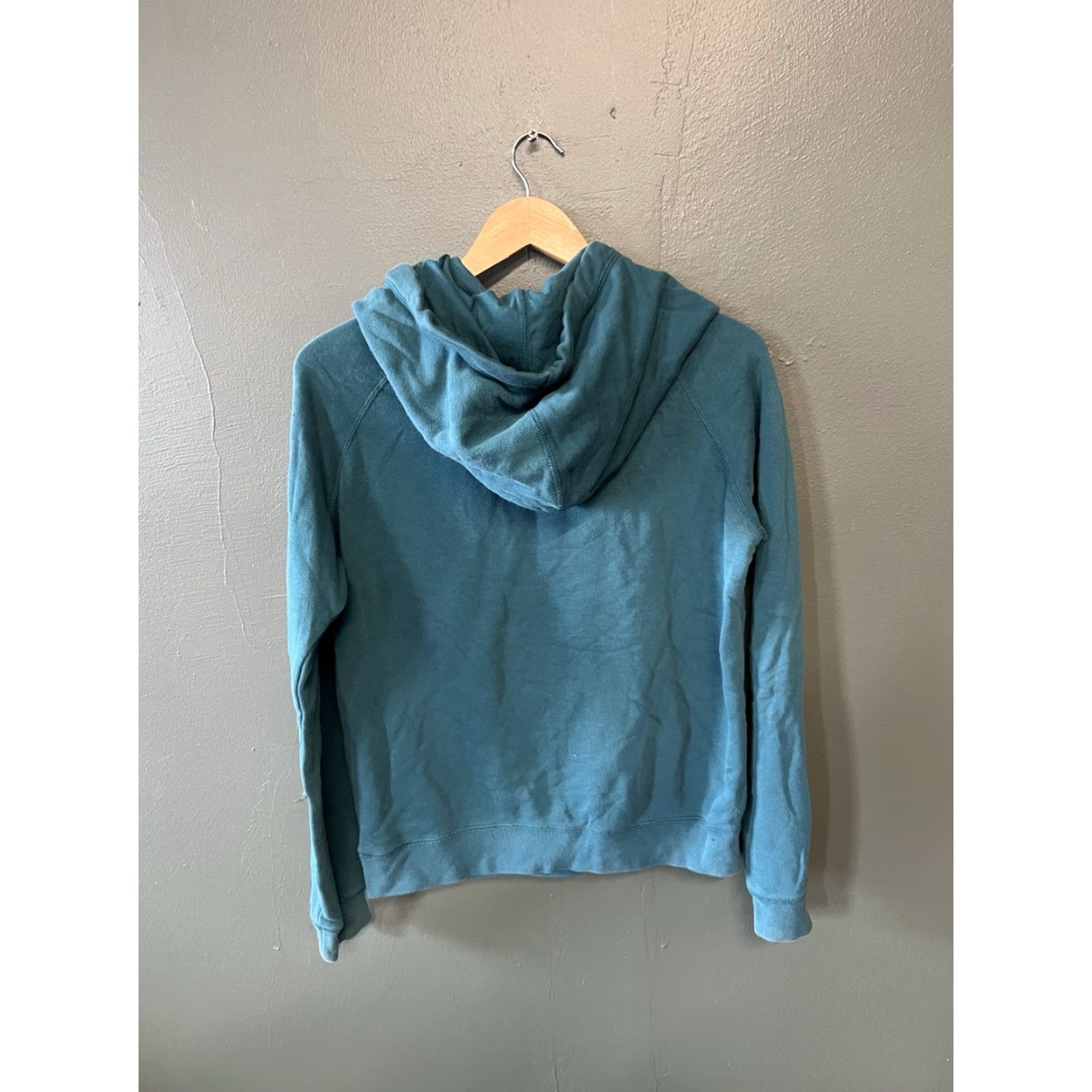 Nike VINTAGE Nike Sportswear Womens Blue Pullover Sweatshirt Hooded Size Medium Size M / US 6-8 / IT 42-44 - 2 Thumbnail