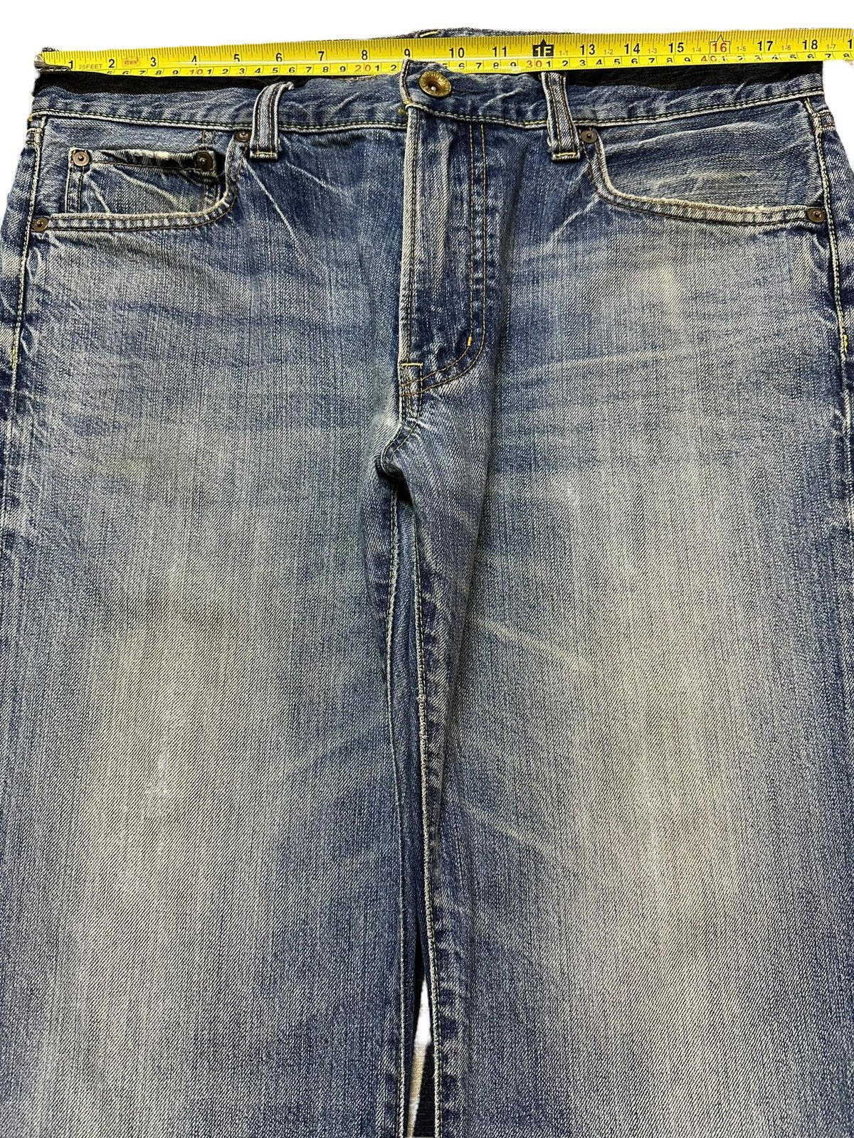 Uniqlo Vintage Japanese Uniqlo Blue Faded Wash Baggy Jeans Size US 36 / EU 52 - 11 Thumbnail
