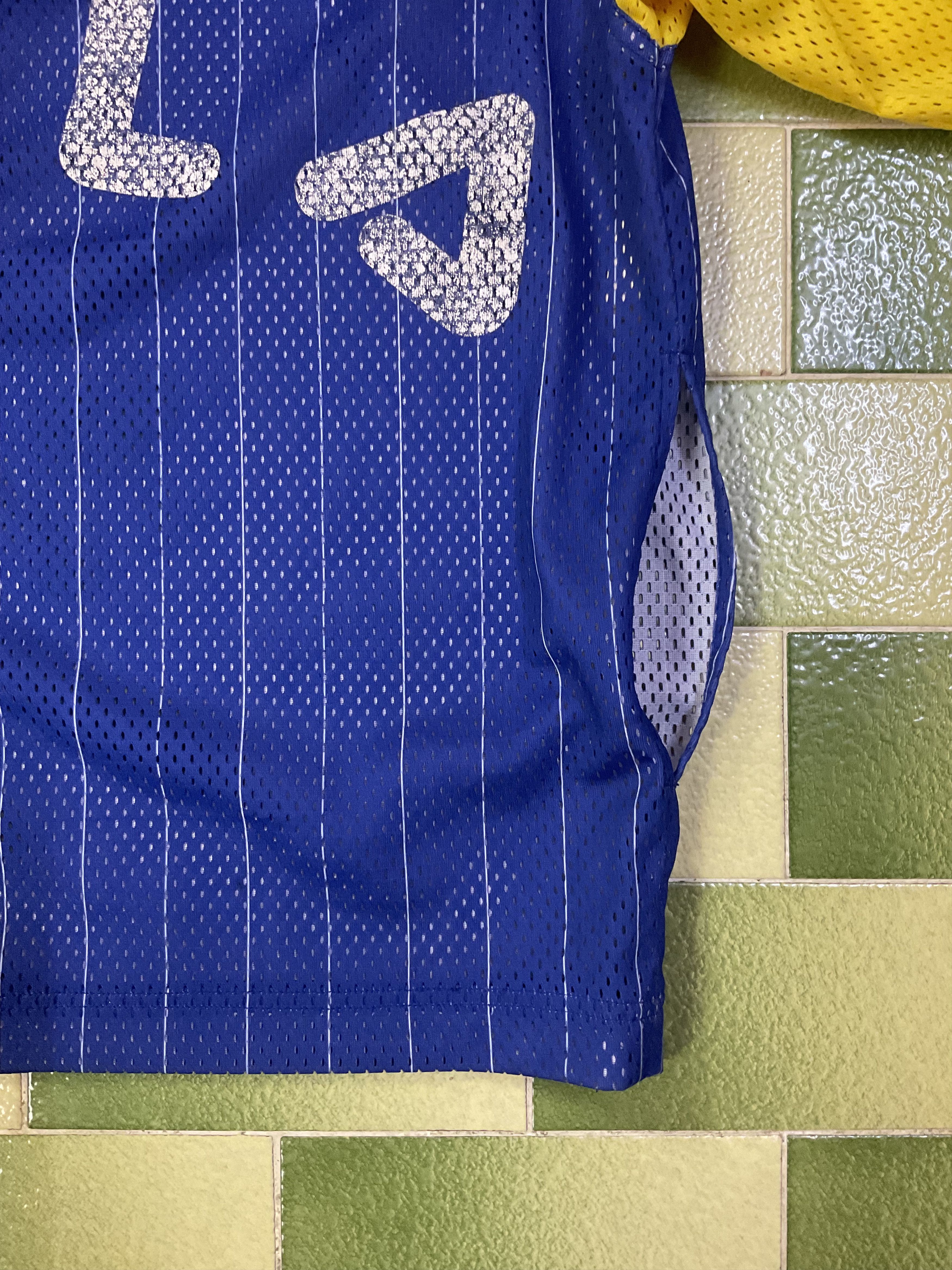 Fila Vintage 1999 Fila Team Baseball Mesh Jersey Shoulder Pads Size US L / EU 52-54 / 3 - 7 Thumbnail