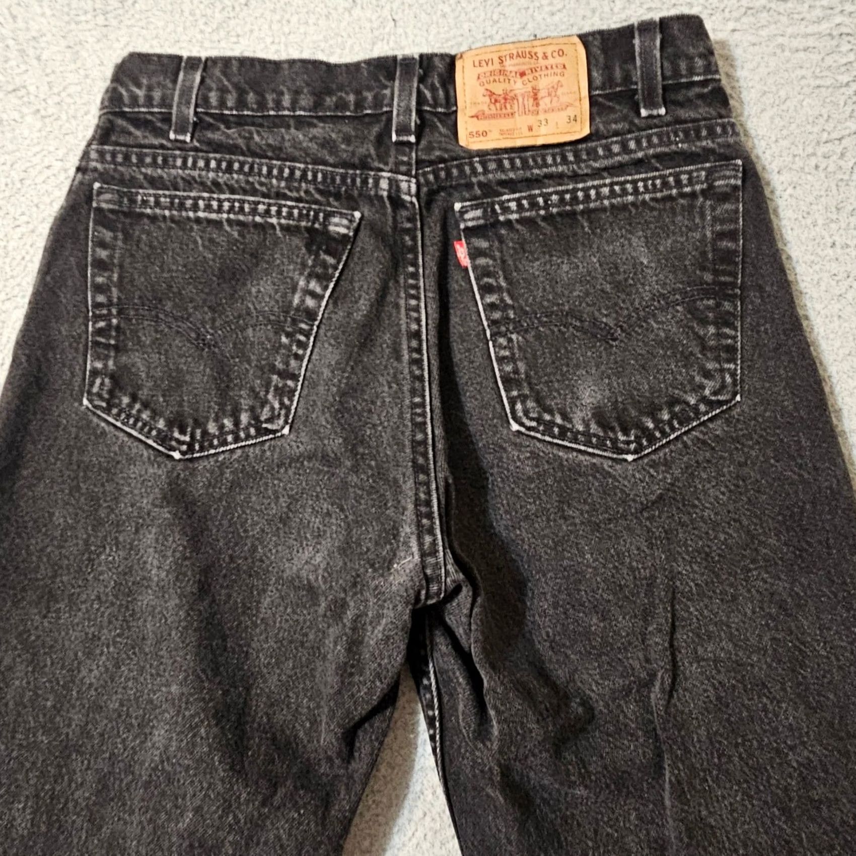 Levi's VINTAGE Levi's 550 Relaxed Tapered Leg Black Denim Jeans USA 90s 33x34 Mens Size US 33 - 3 Thumbnail