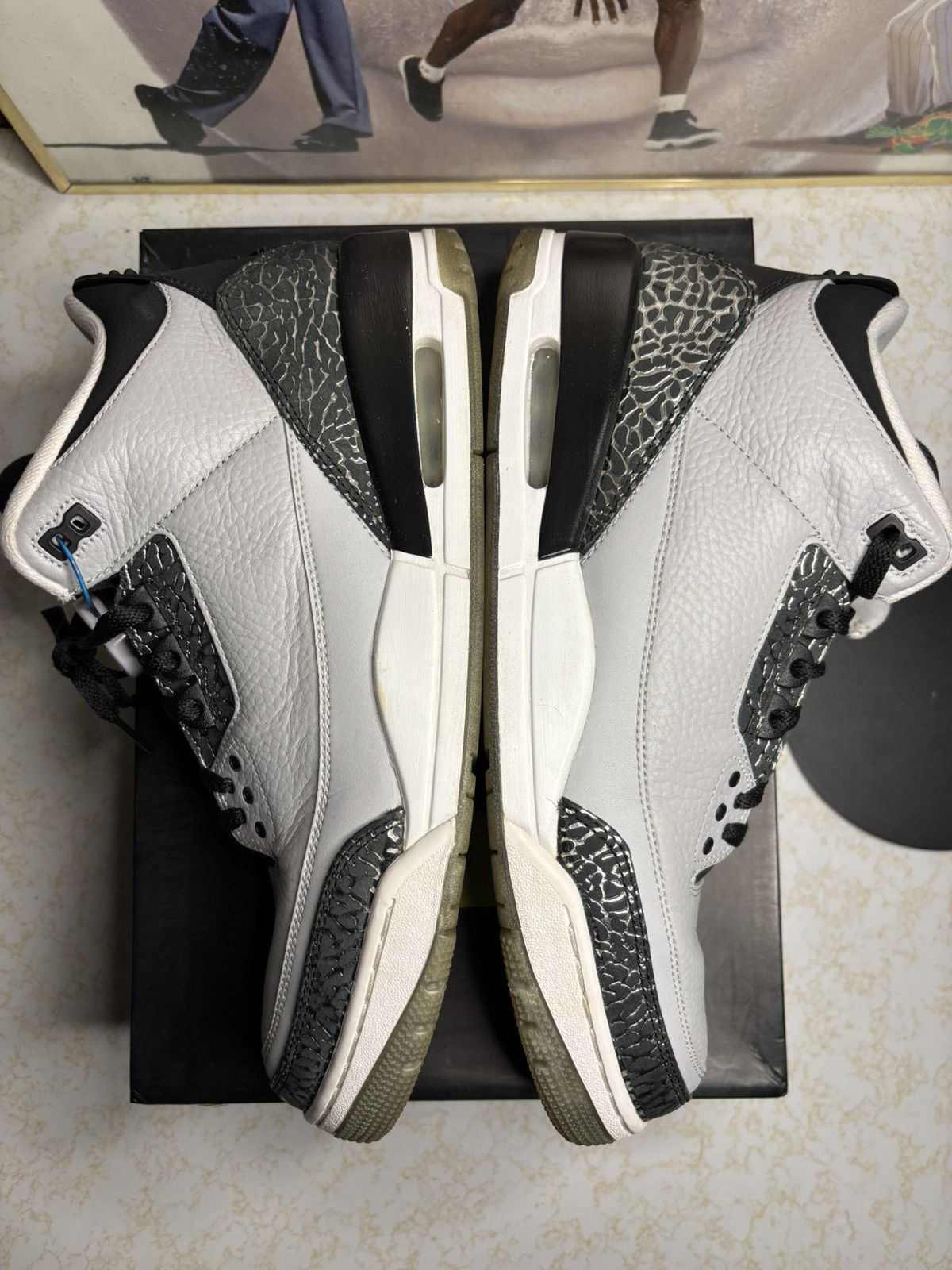 Jordan Brand Air Jordan 3 Retro Wolf Grey 2014 Size US 12 / EU 45 - 4 Thumbnail
